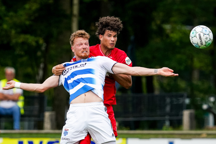 FC Twente Wint Oefenduel Van PEC Zwolle