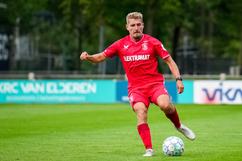 FC Twente Wint Oefenduel Van PEC Zwolle