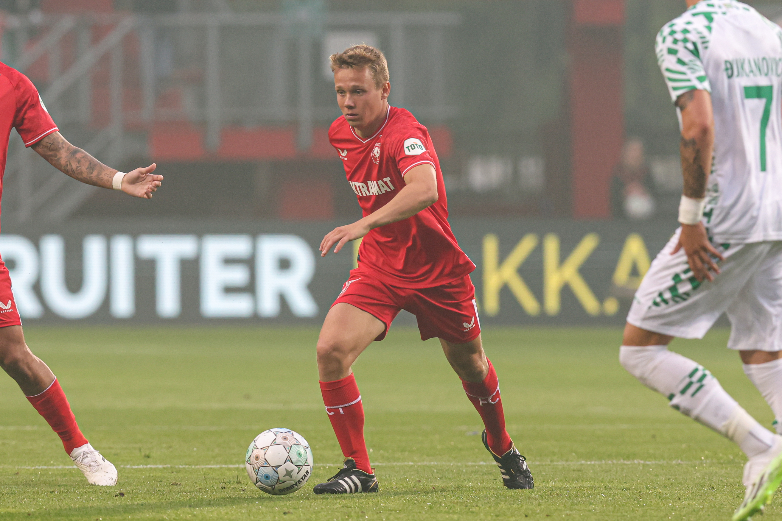 60383133 FC Twente