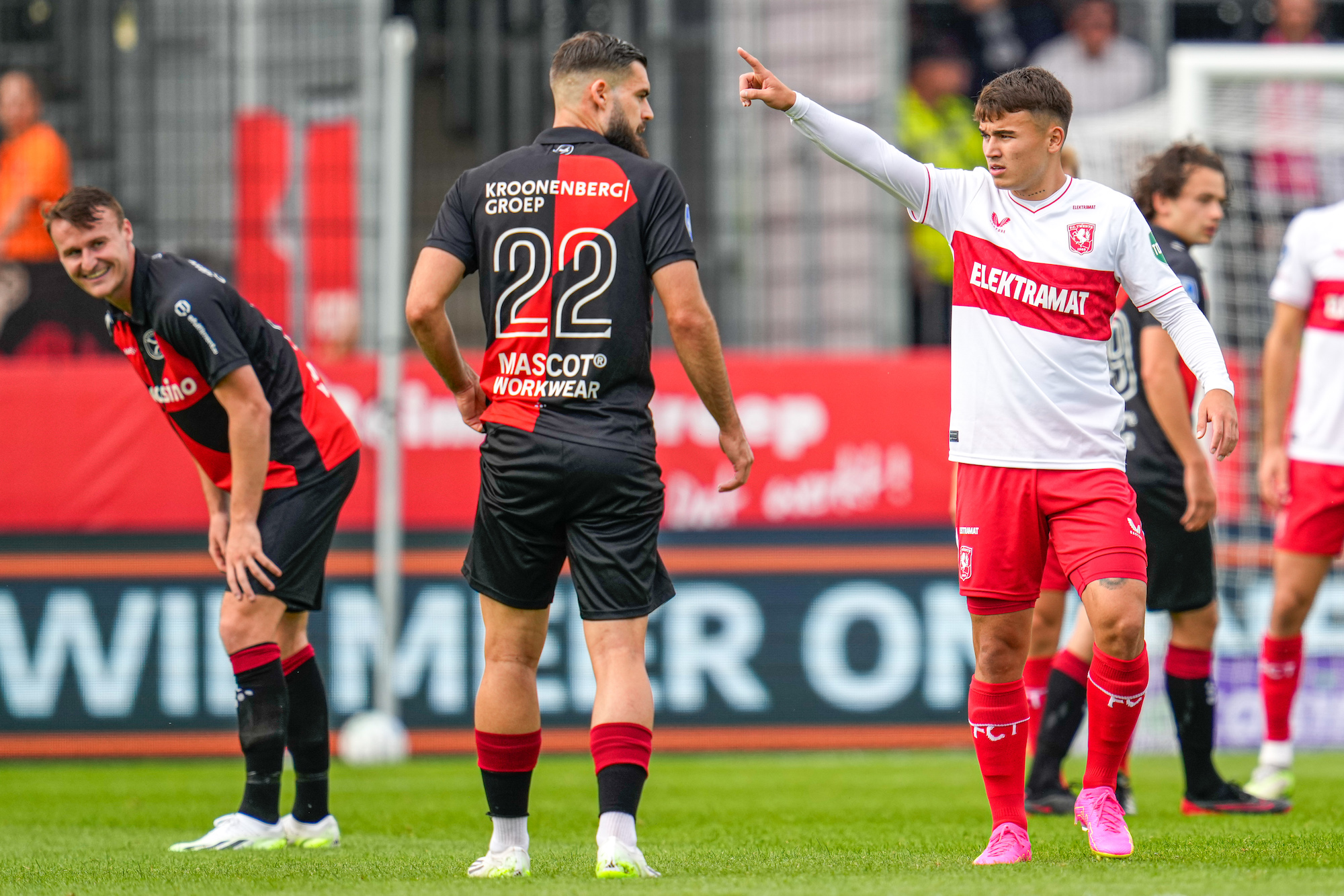 60565603 FC Twente
