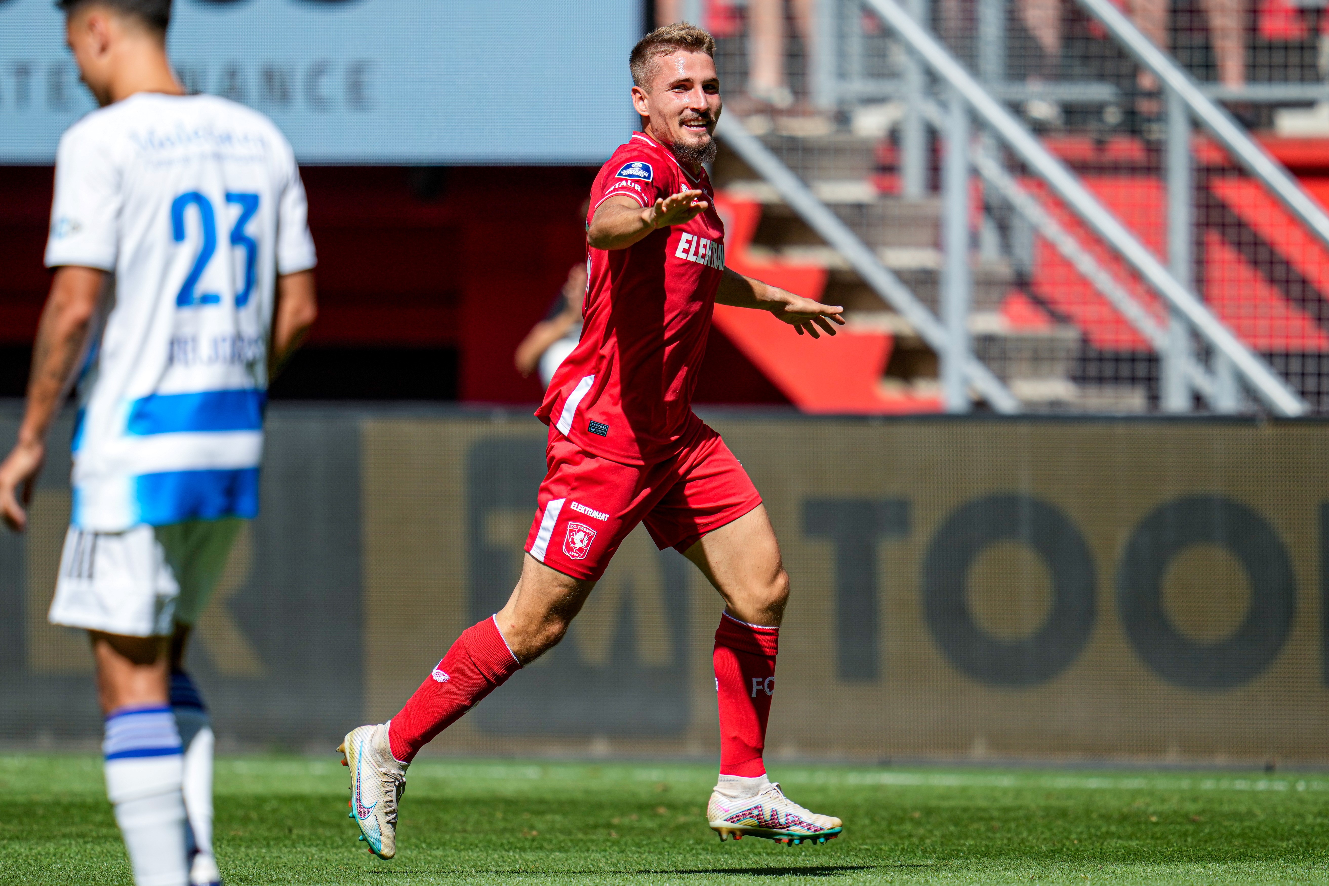 60639647 FC Twente