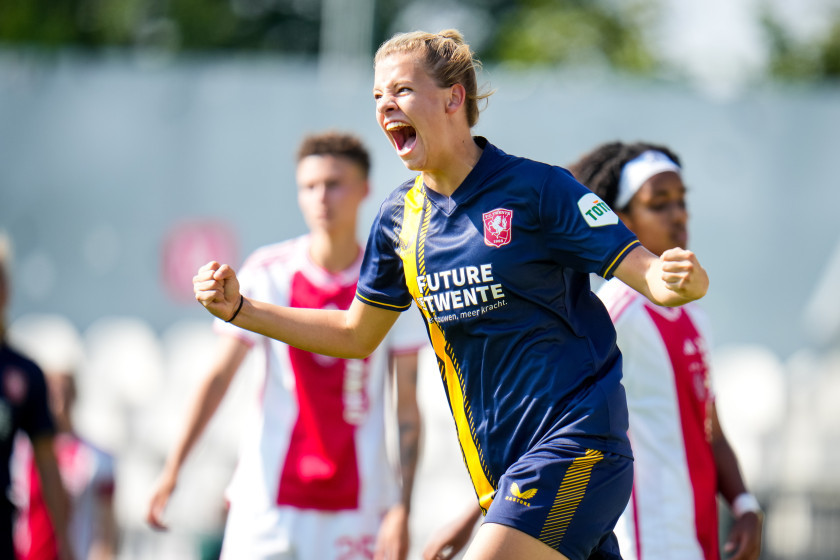 60829418 FC Twente