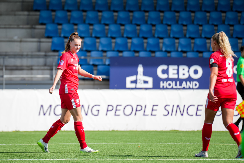 61035787 FC Twente