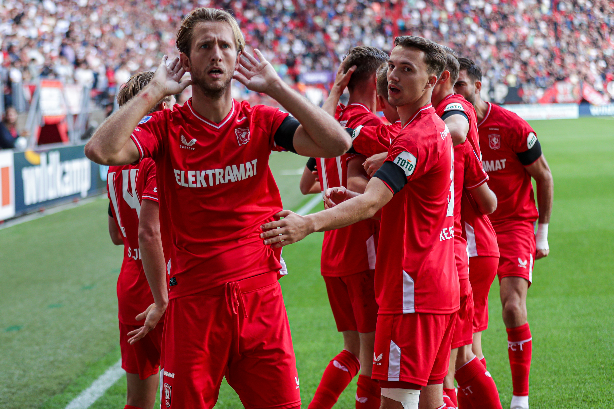 61053019 FC Twente