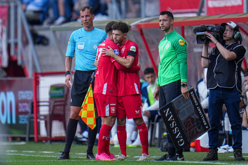 61054841 FC Twente