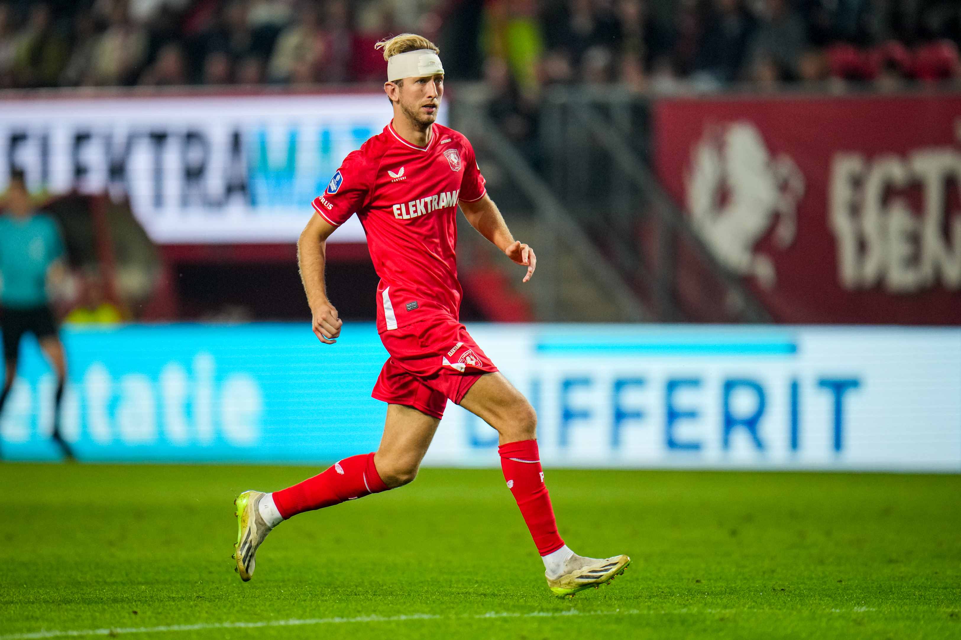 61211094 FC Twente