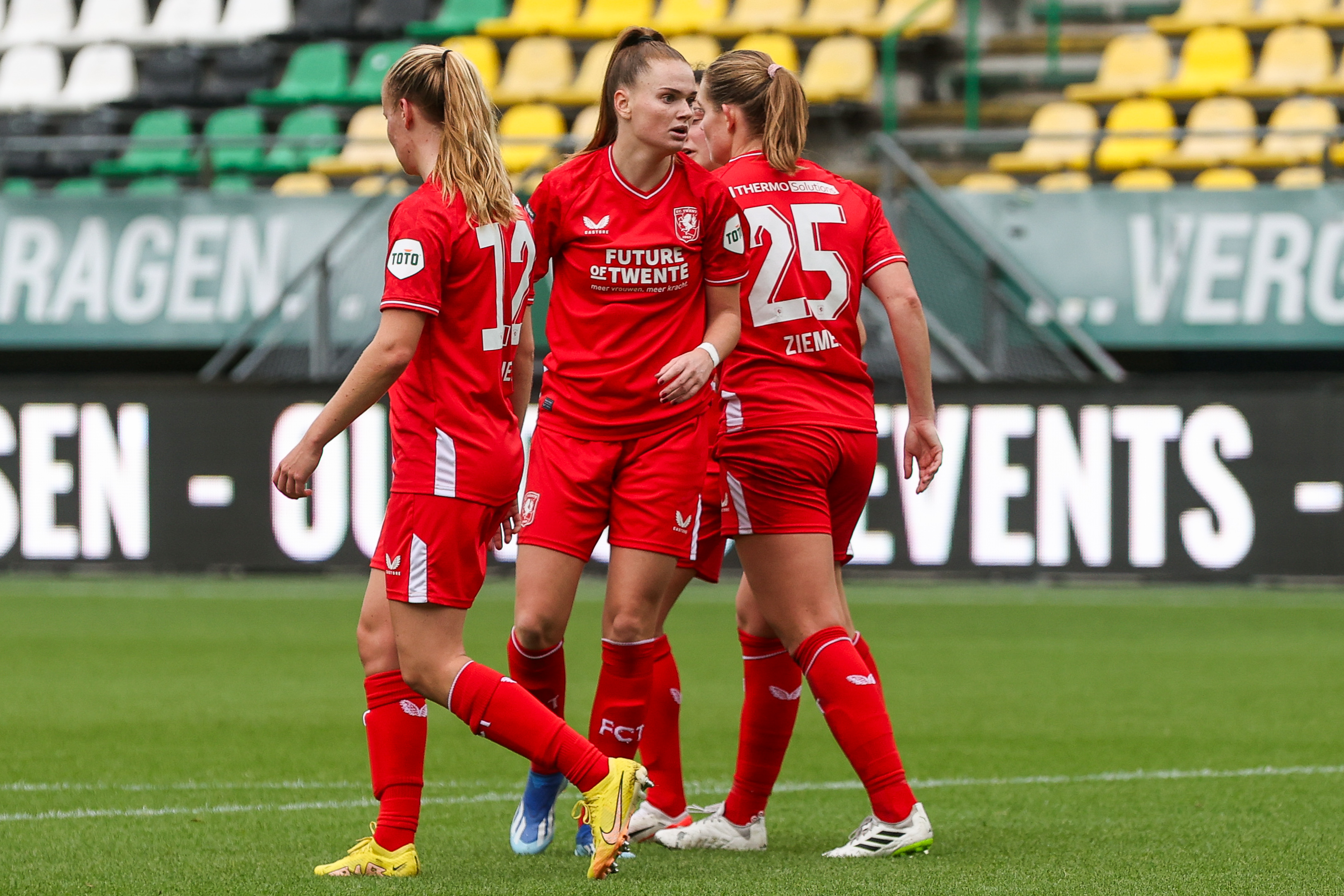 61581554 FC Twente
