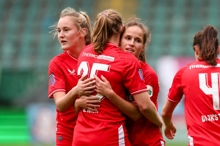 61583315 FC Twente