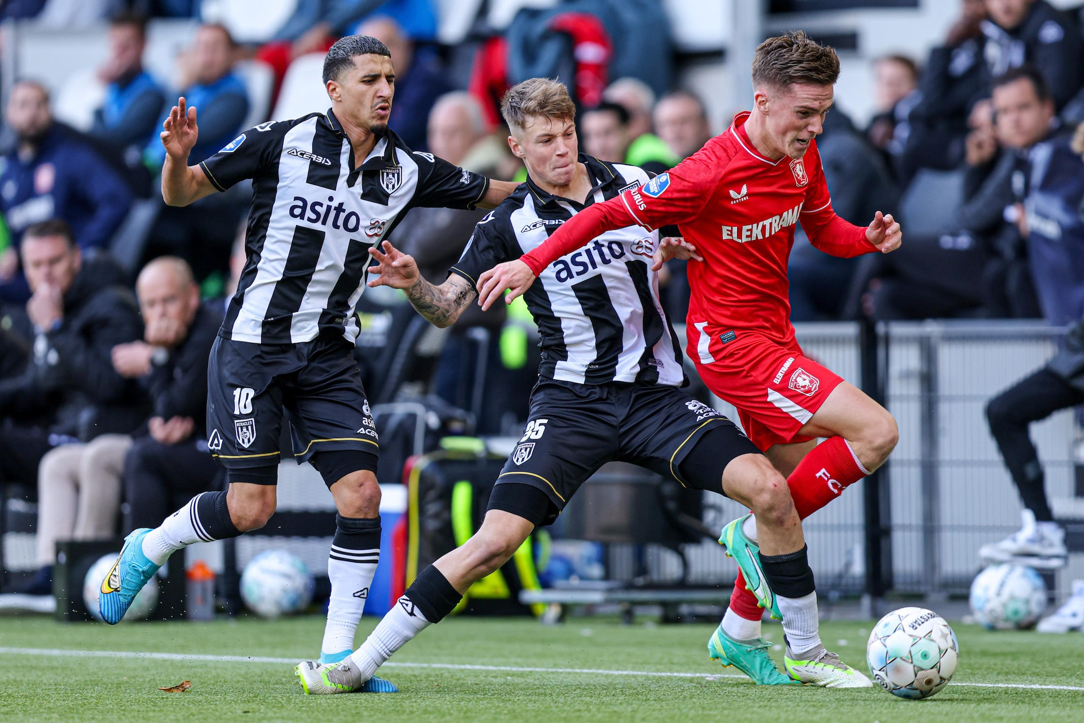 61635135 FC Twente