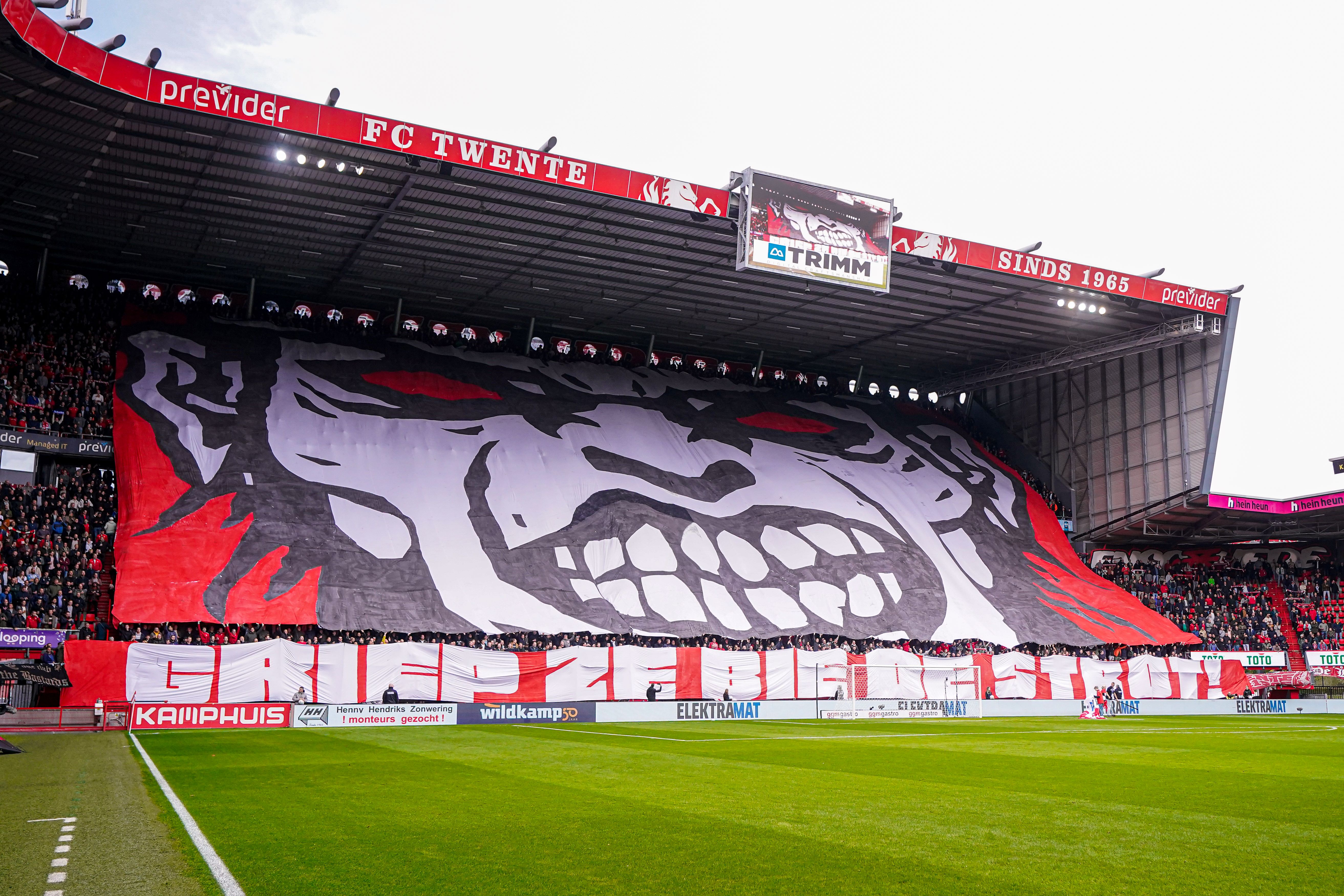 61836671 FC Twente