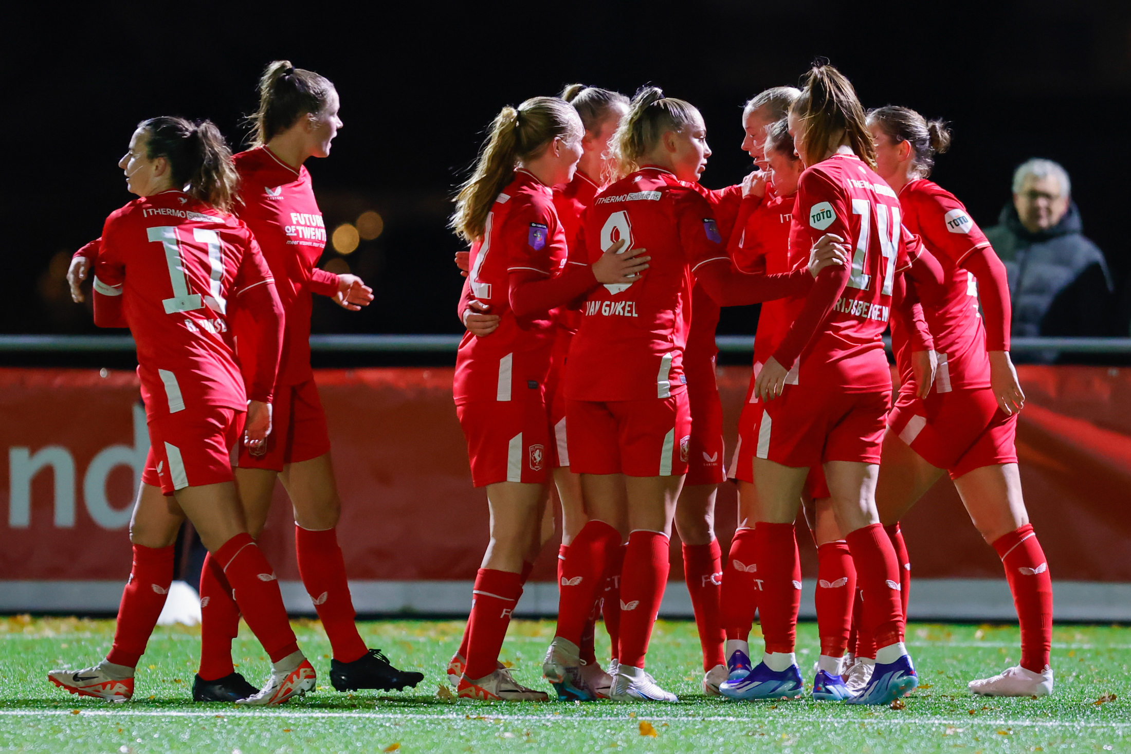 62498438 FC Twente v2