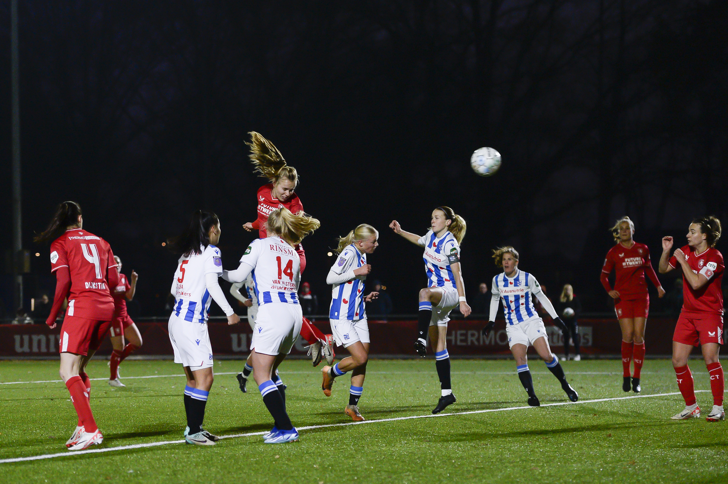 63158567 FC Twente