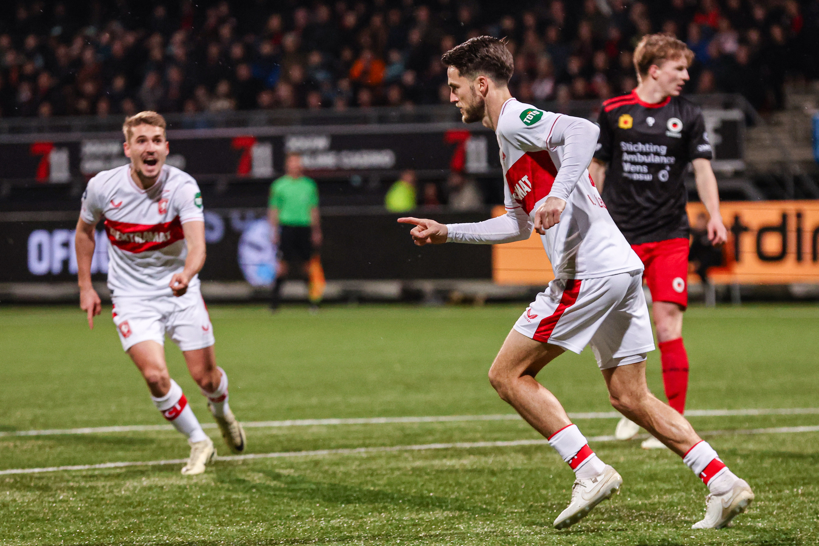 64376537 FC Twente