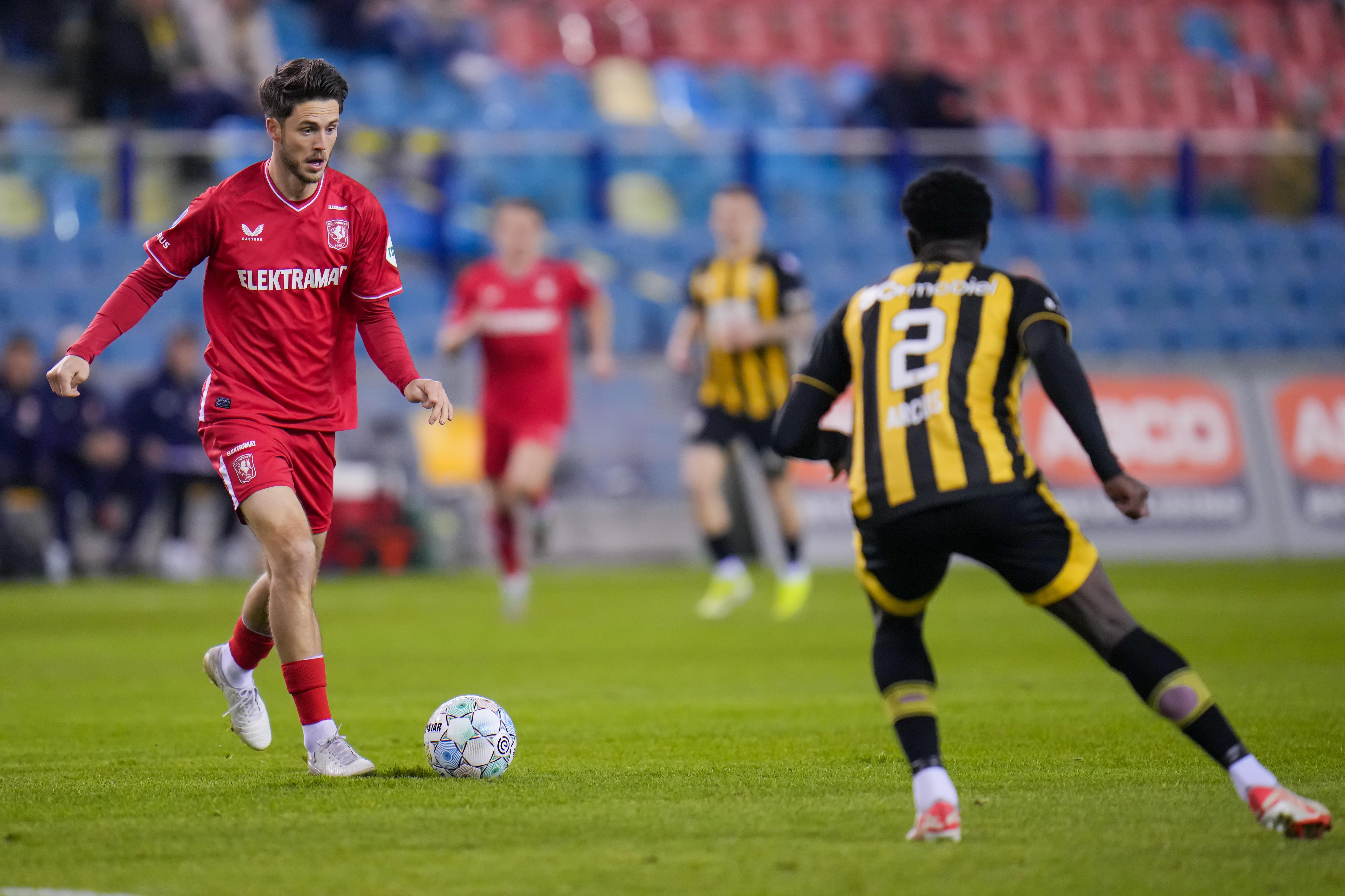 64983867 FC Twente min v2
