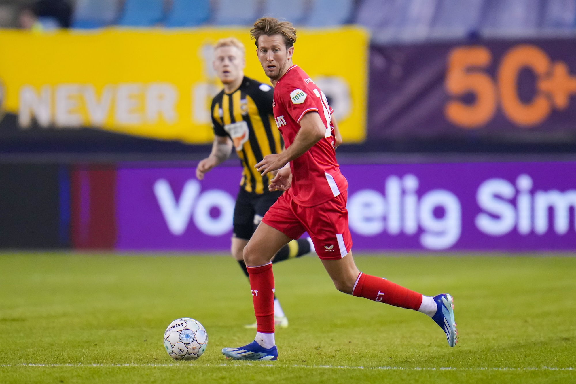 64985135 FC Twente