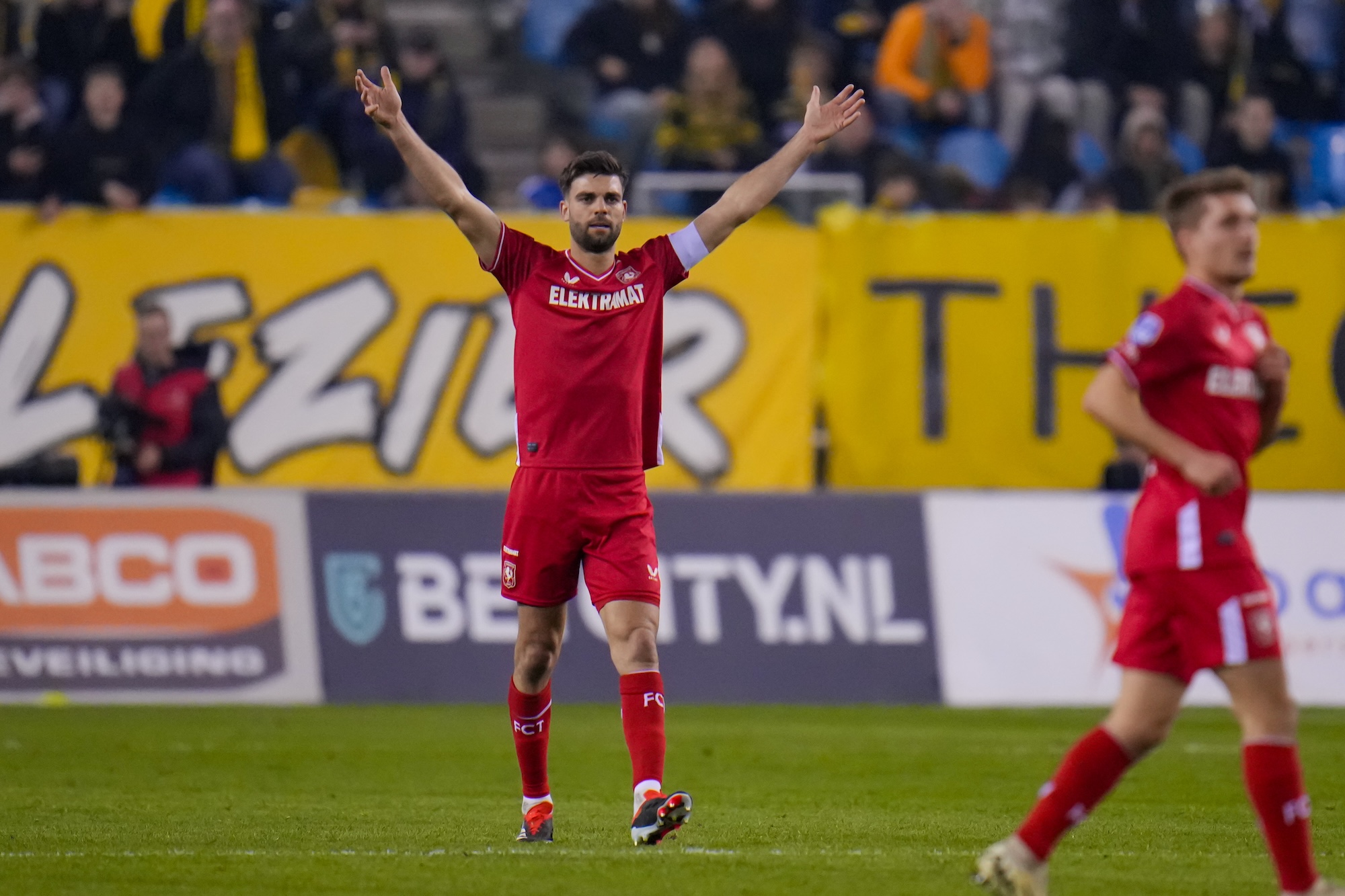 64986989 FC Twente