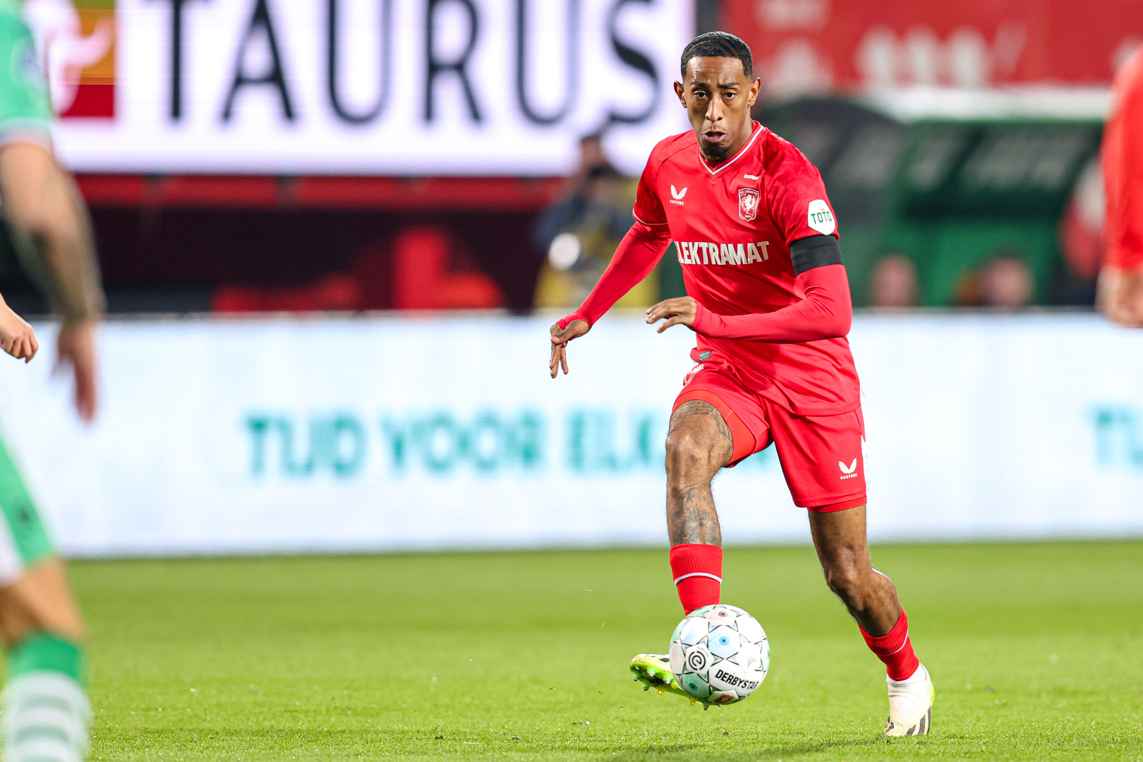 65184404 FC Twente