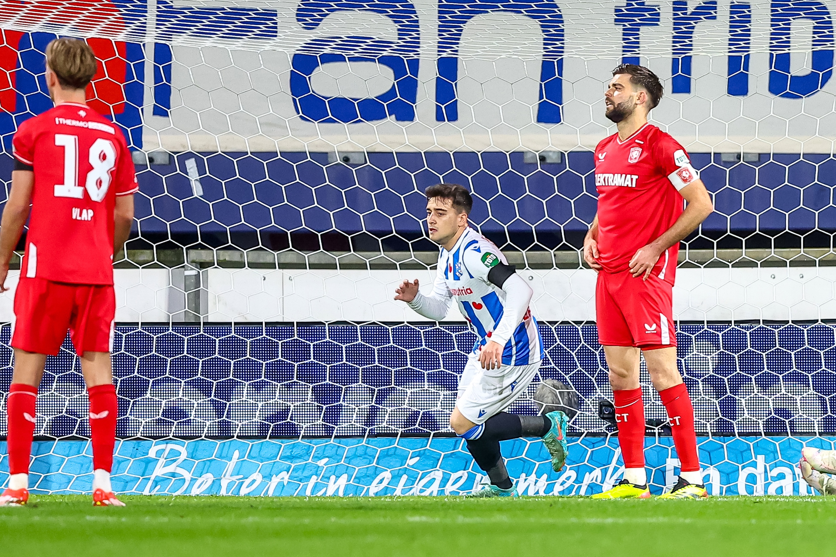 65800352 FC Twente