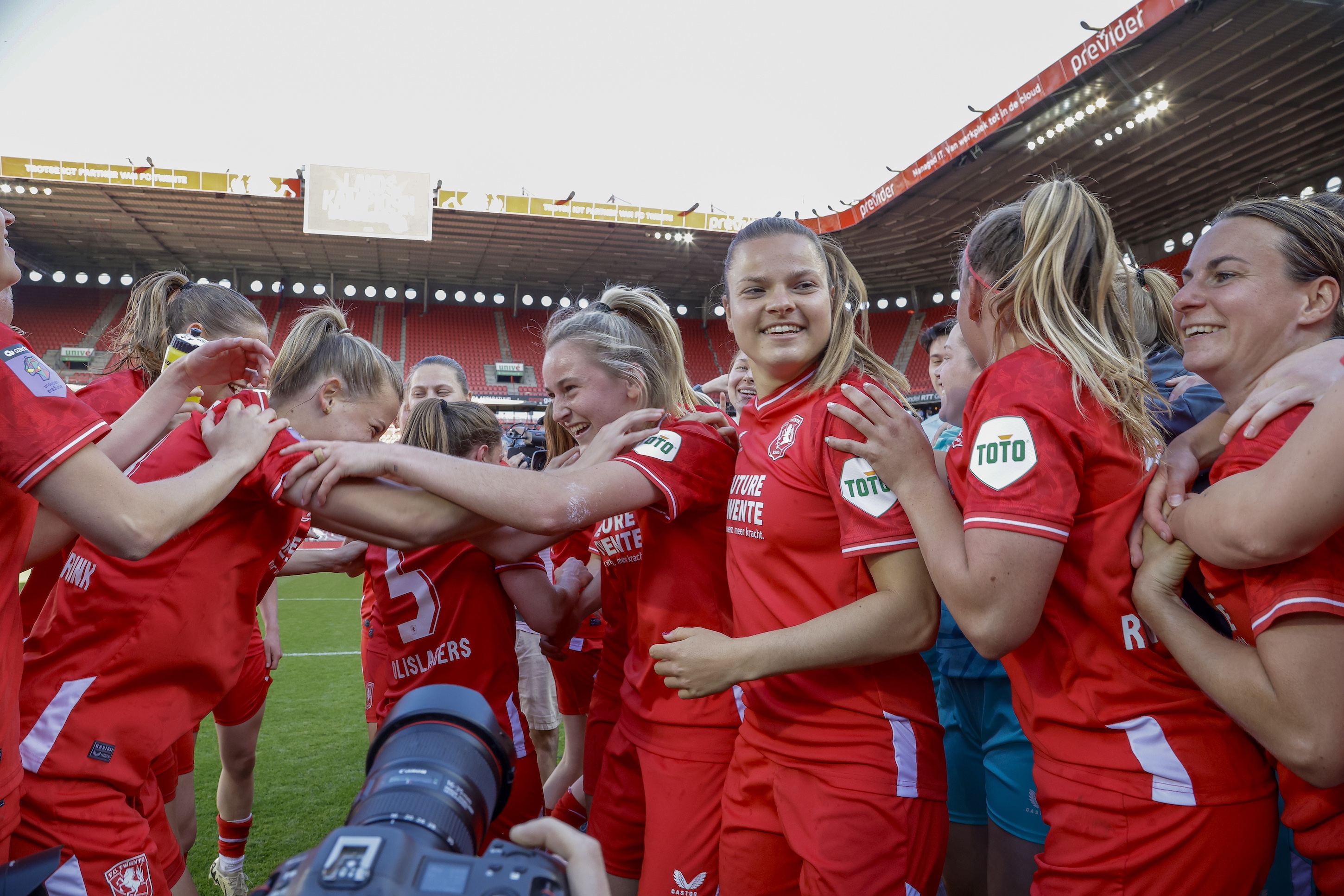 66853274 FC Twente