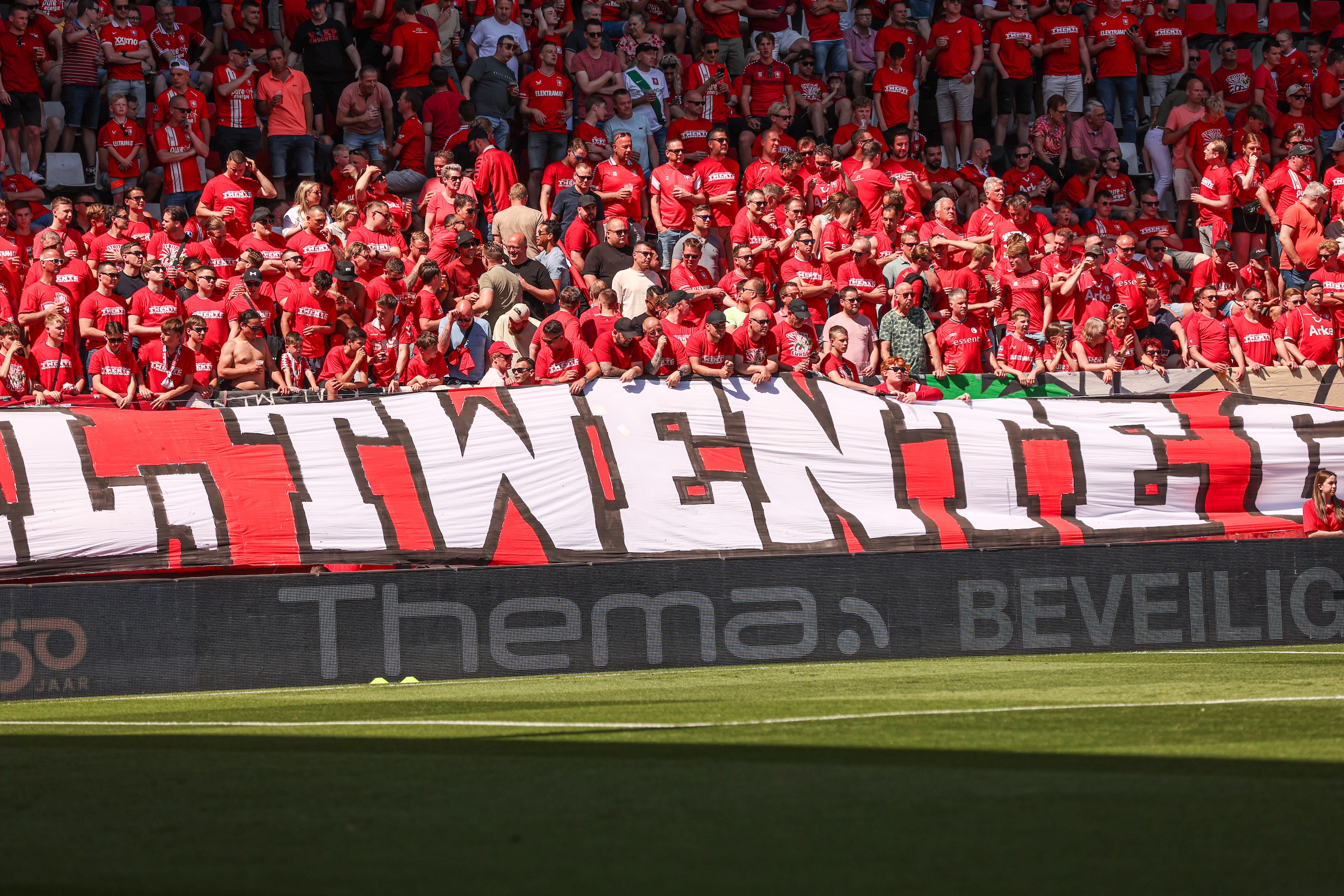 66887507 FC Twente