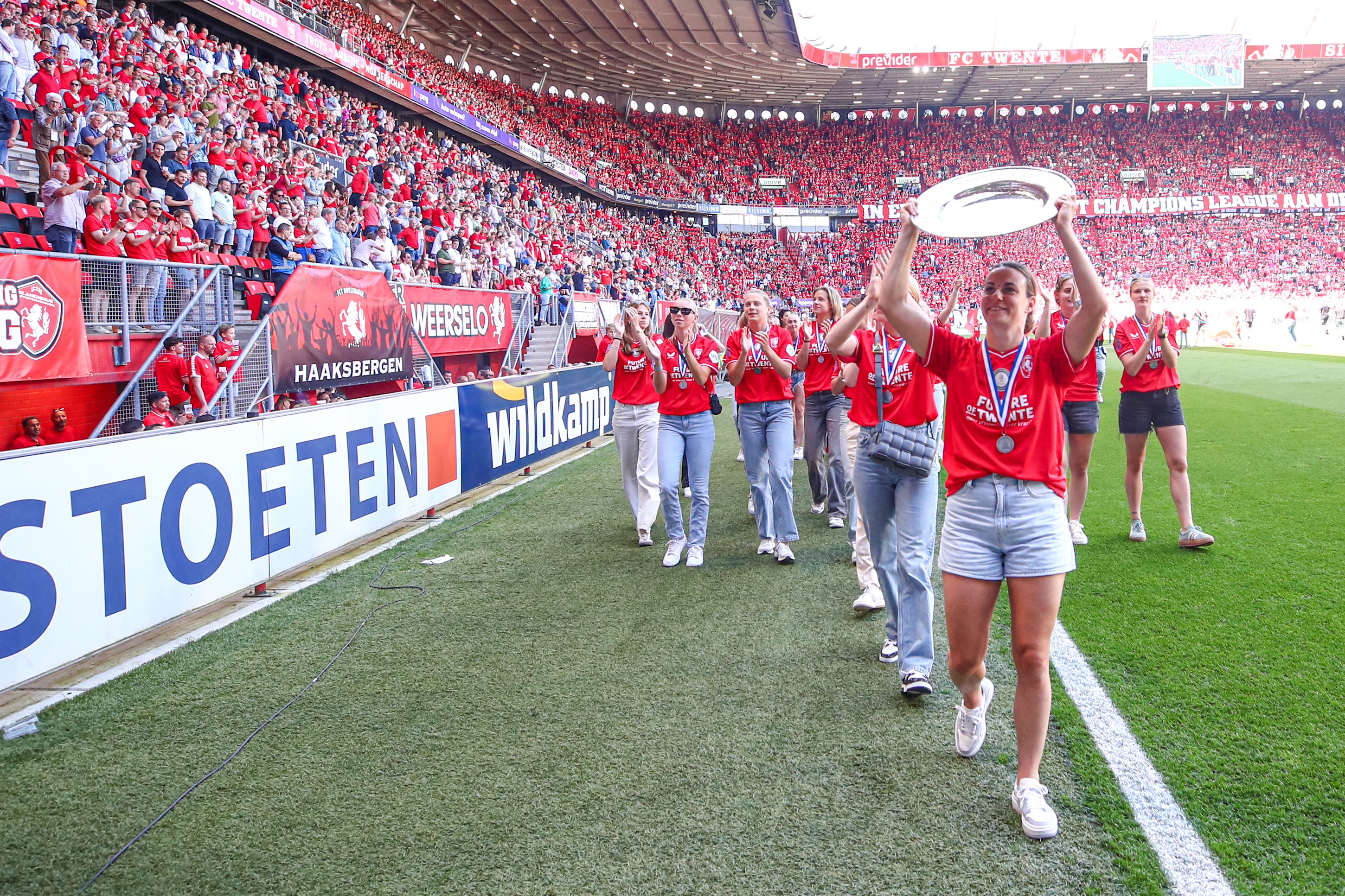66888466 FC Twente