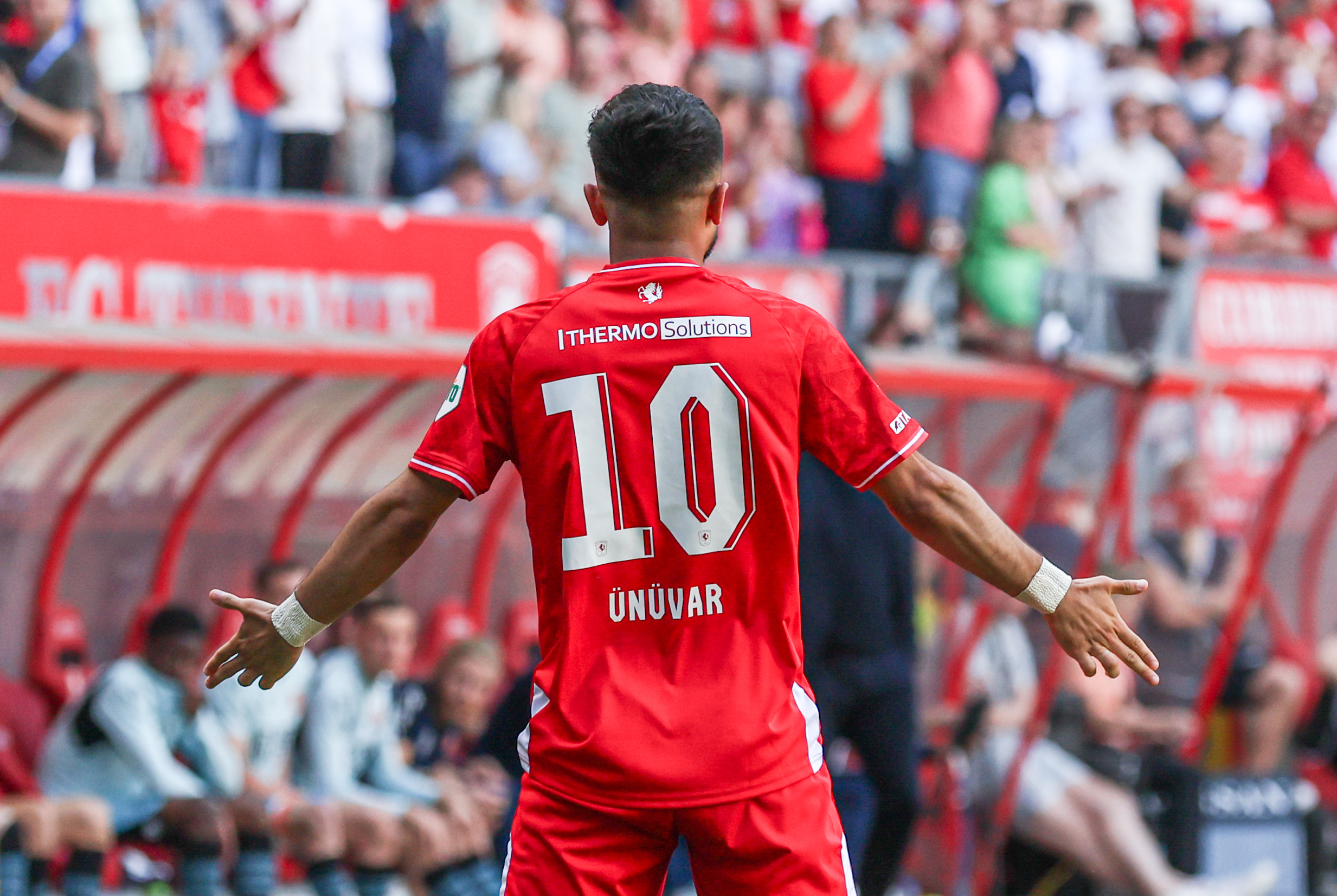 66889067 FC Twente