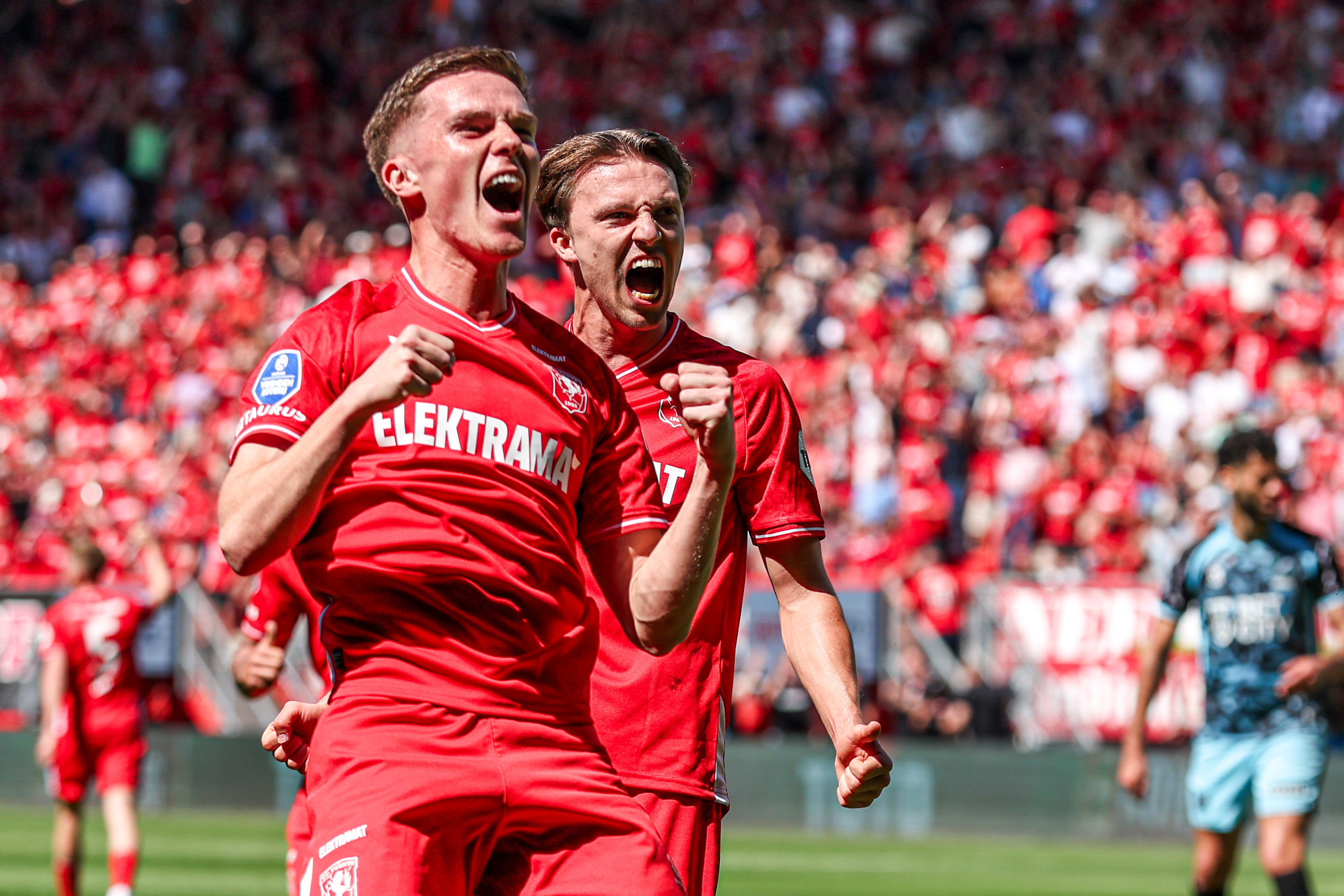 66889838 FC Twente v2