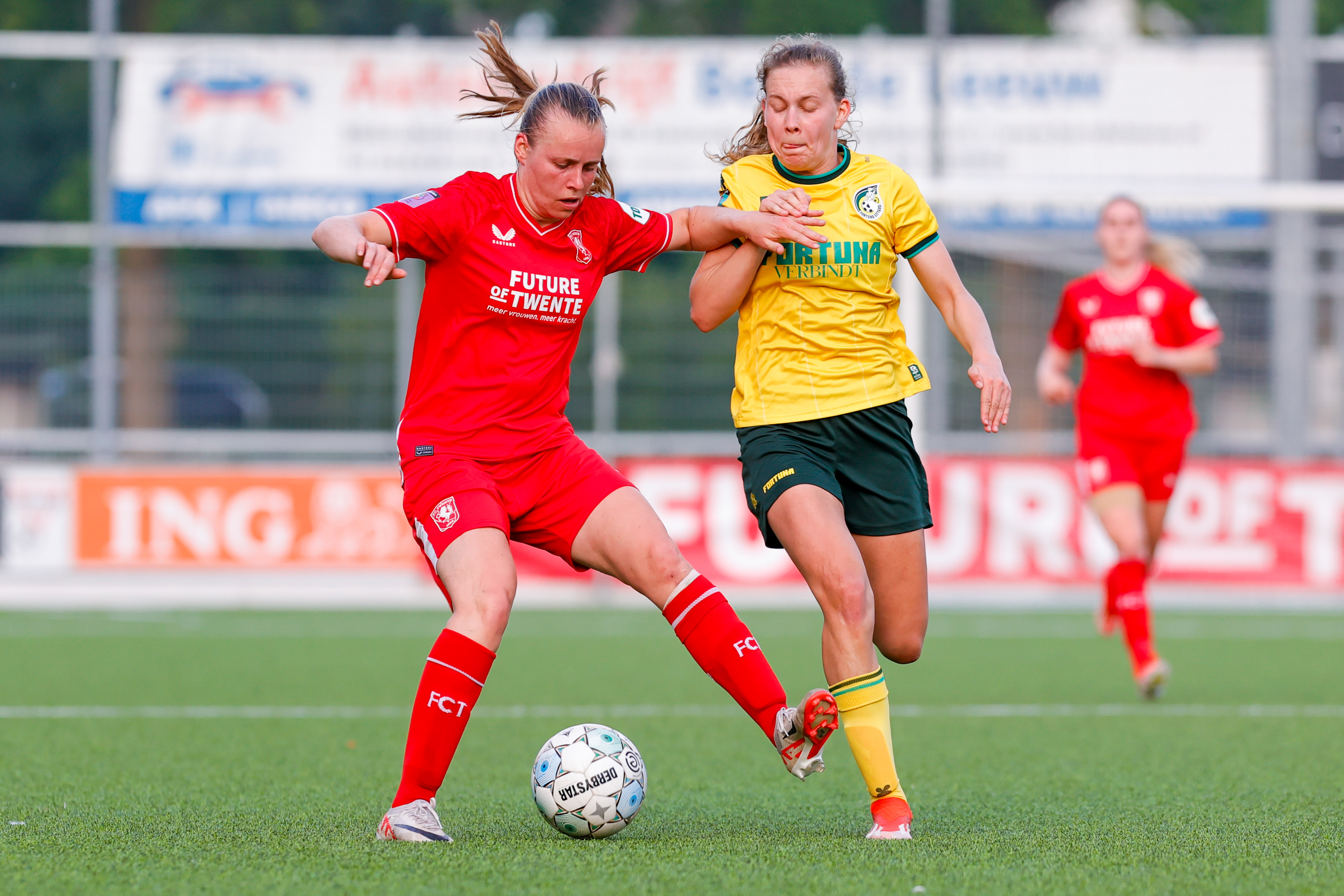 66974810 FC Twente