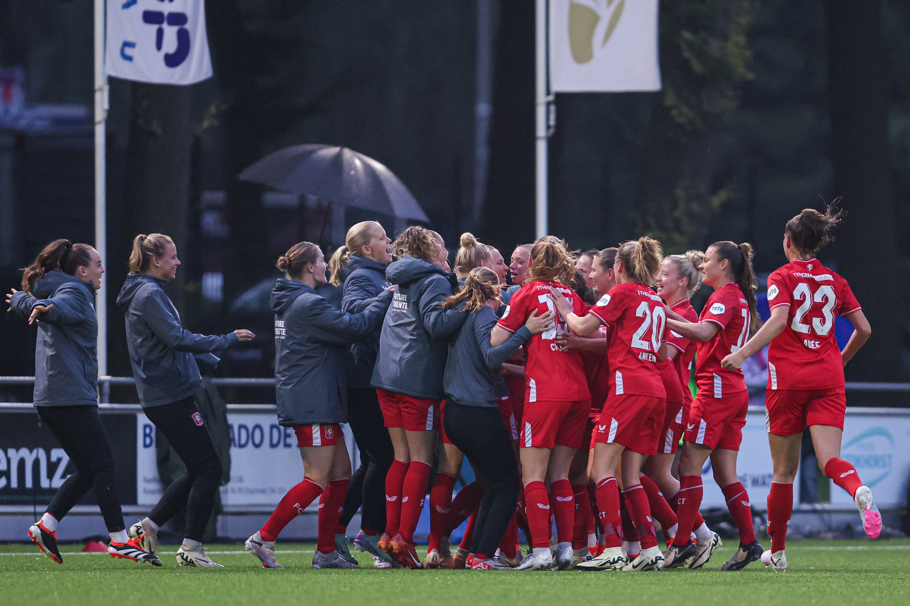 67302214 FC Twente