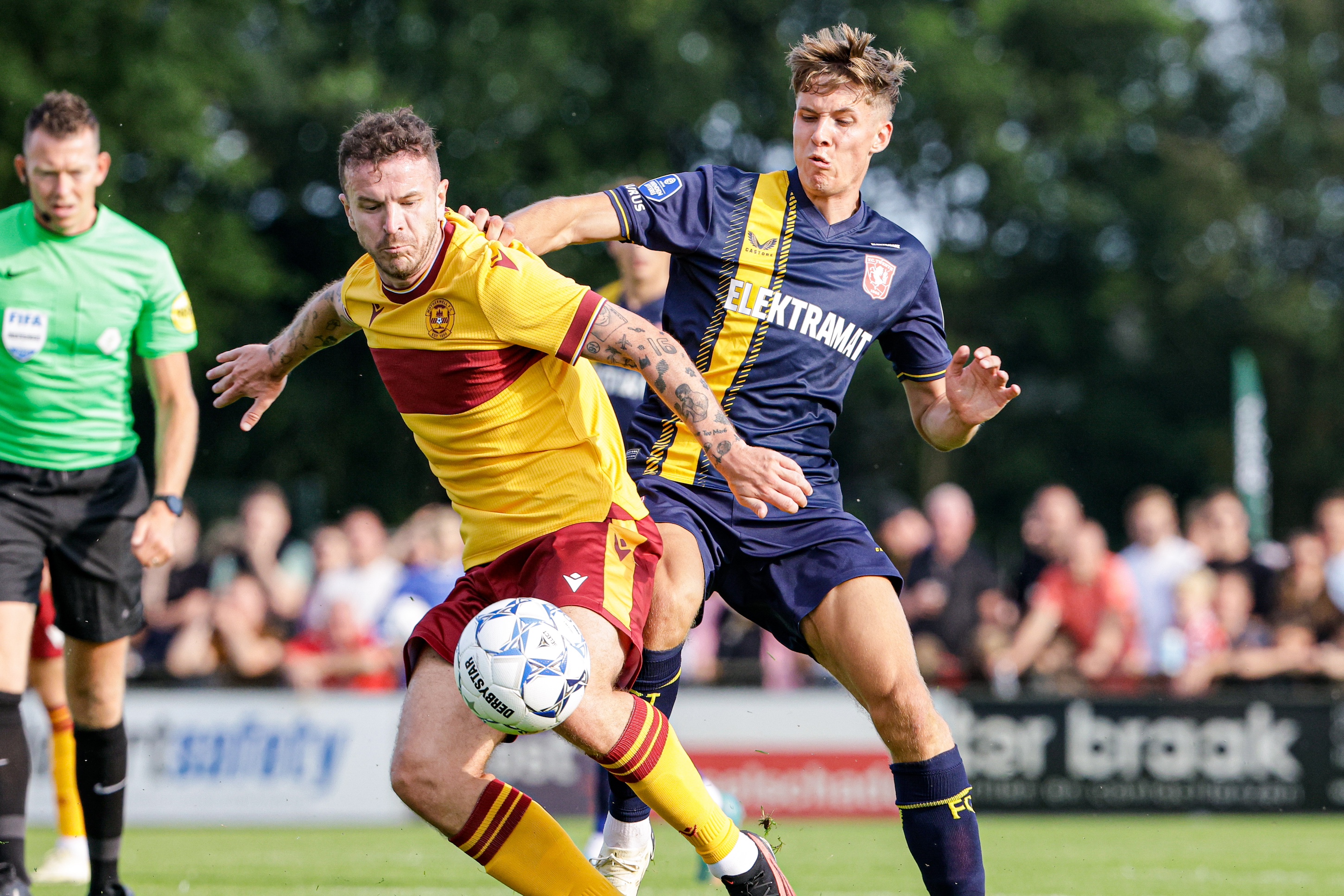 68224267 FC Twente v2