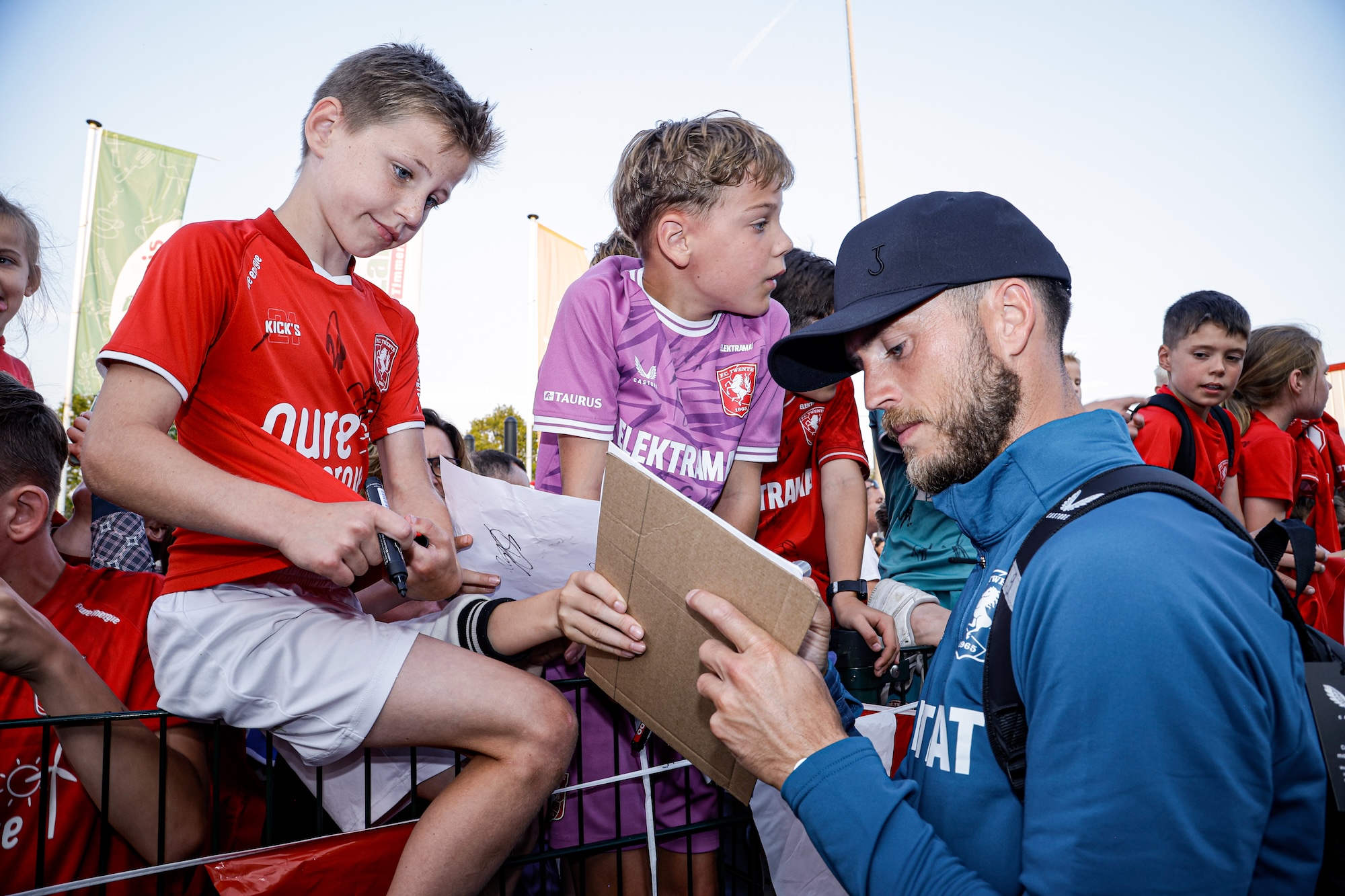 68227076 FC Twente