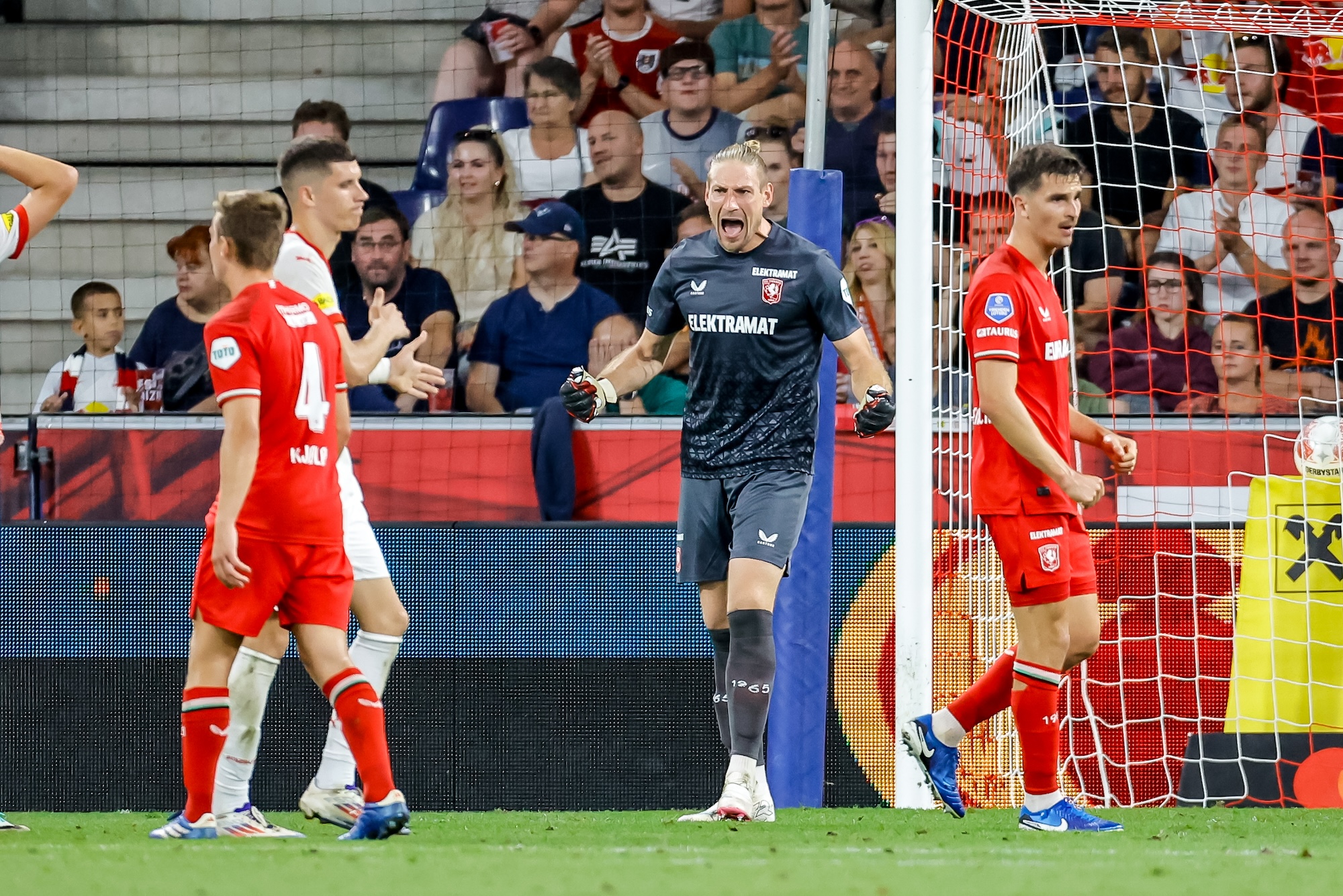 69238358 FC Twente v3