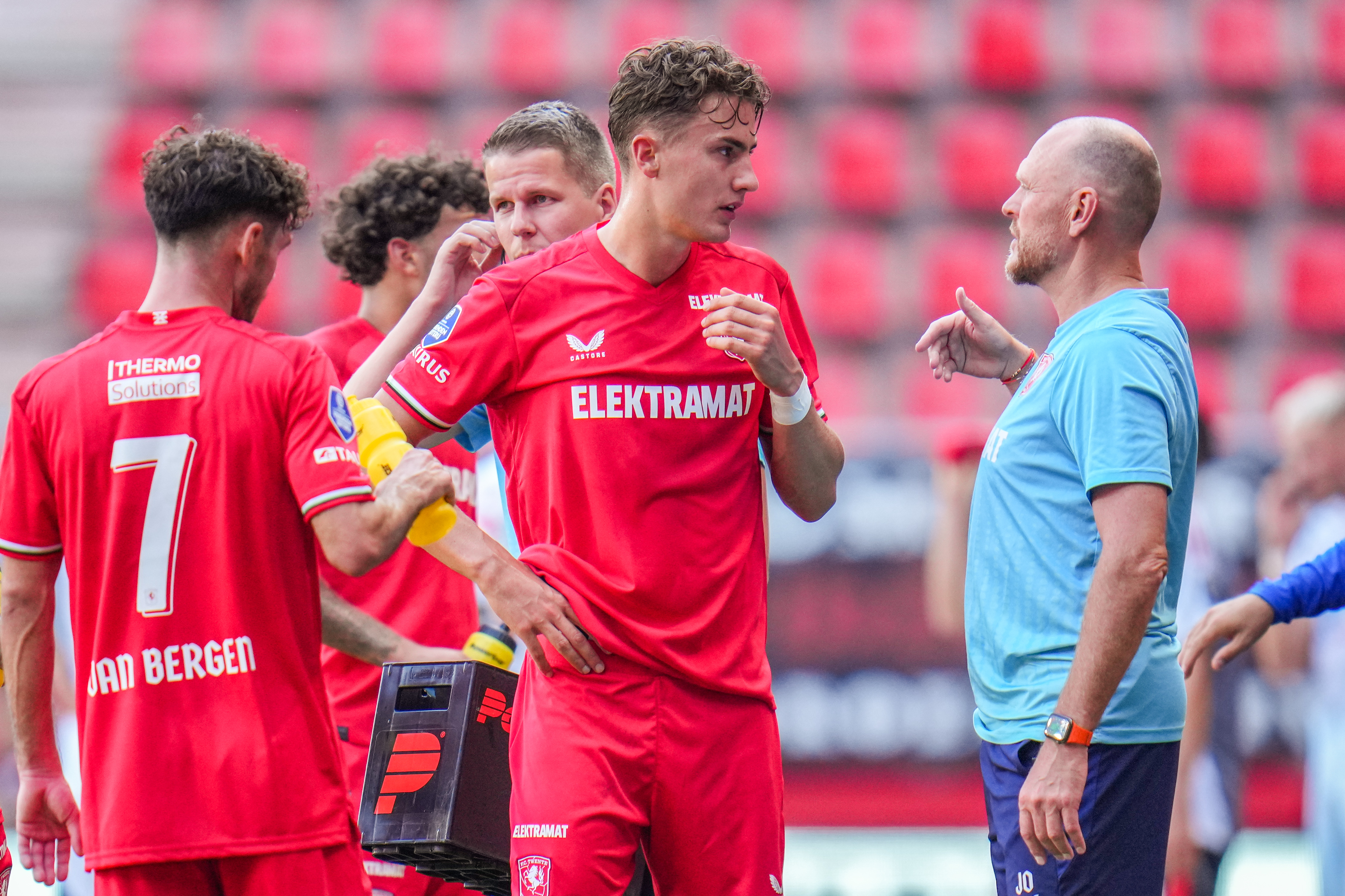 70064832 FC Twente