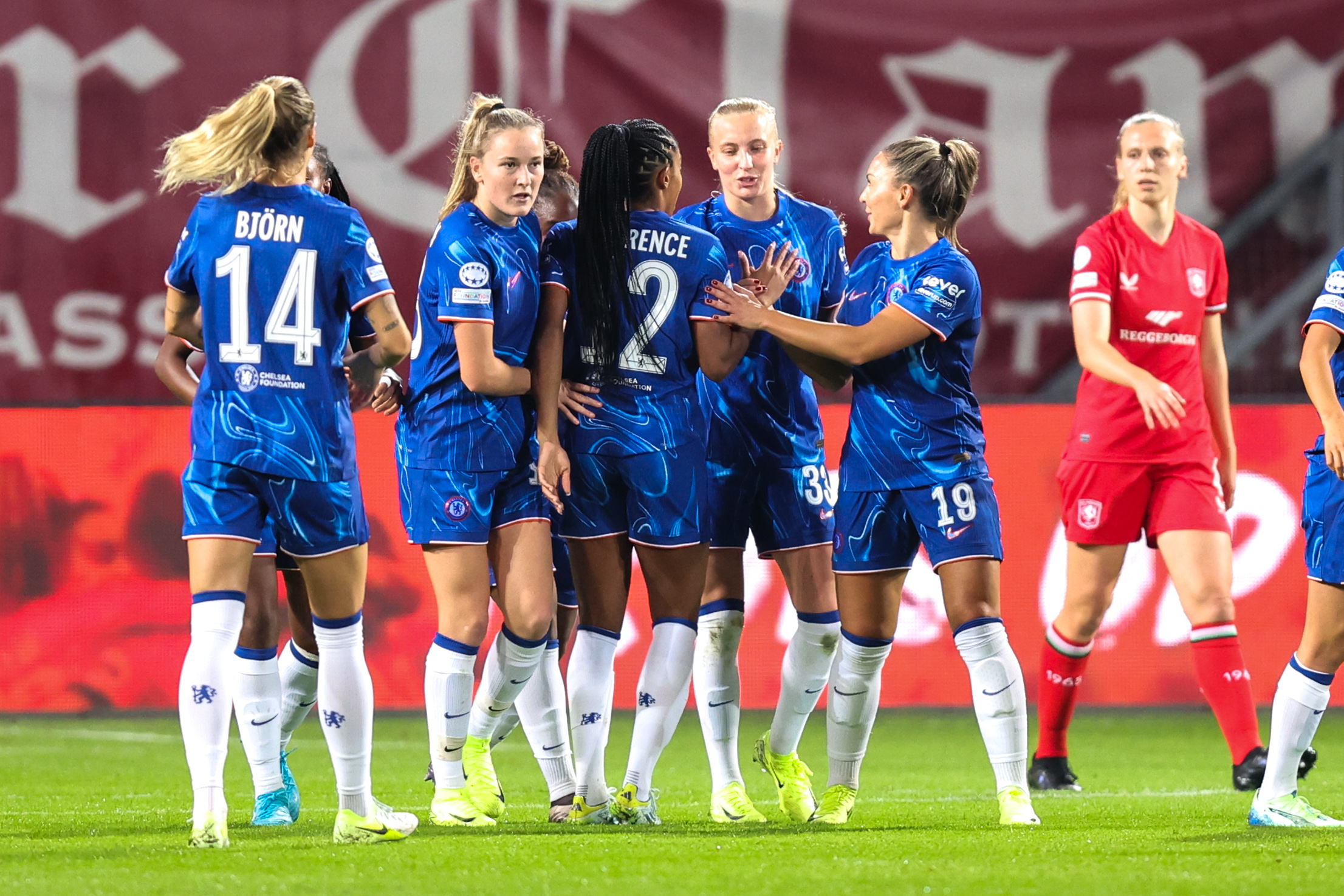 71263430 FC Twente v2