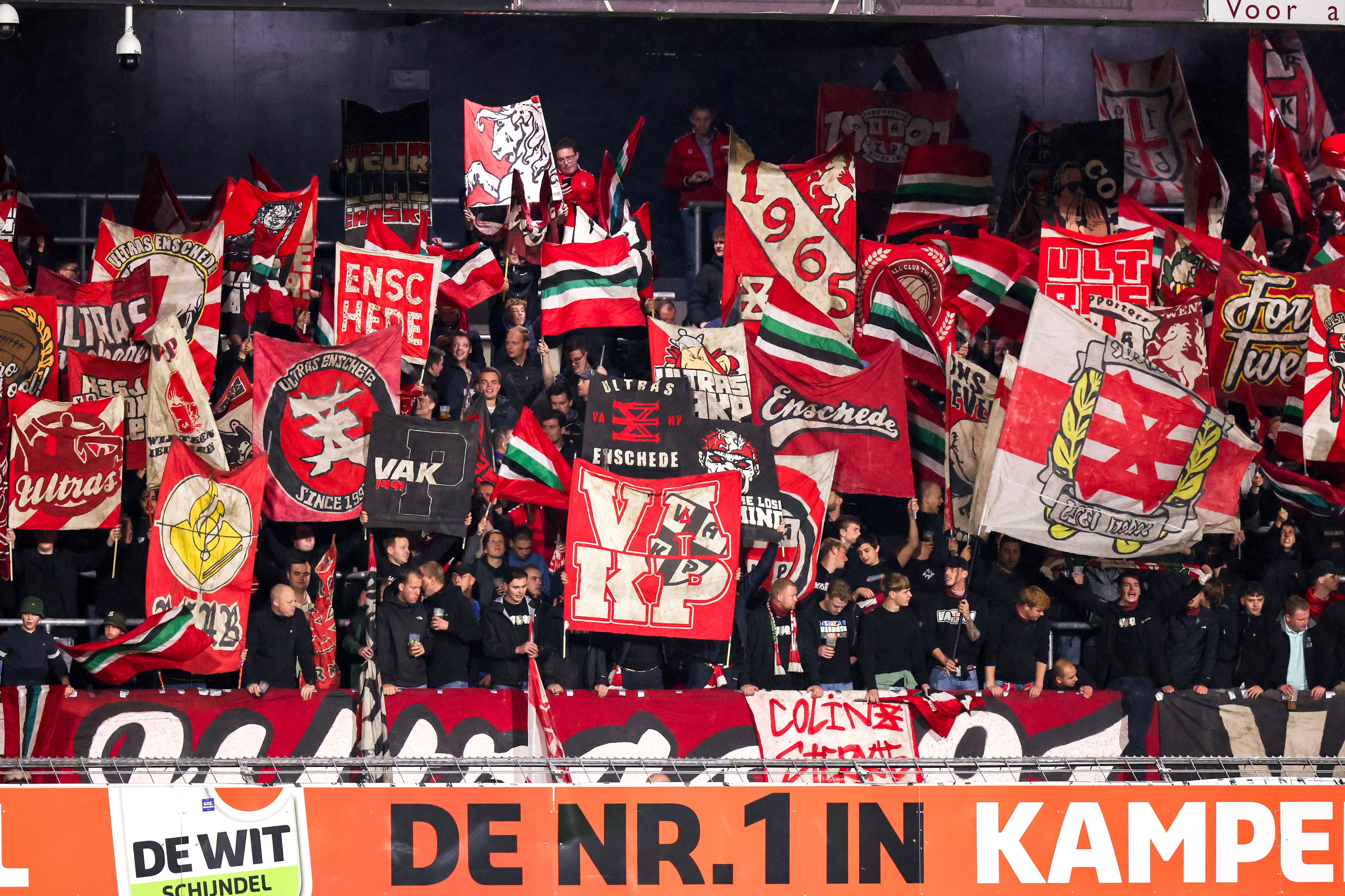 71323530 FC Twente