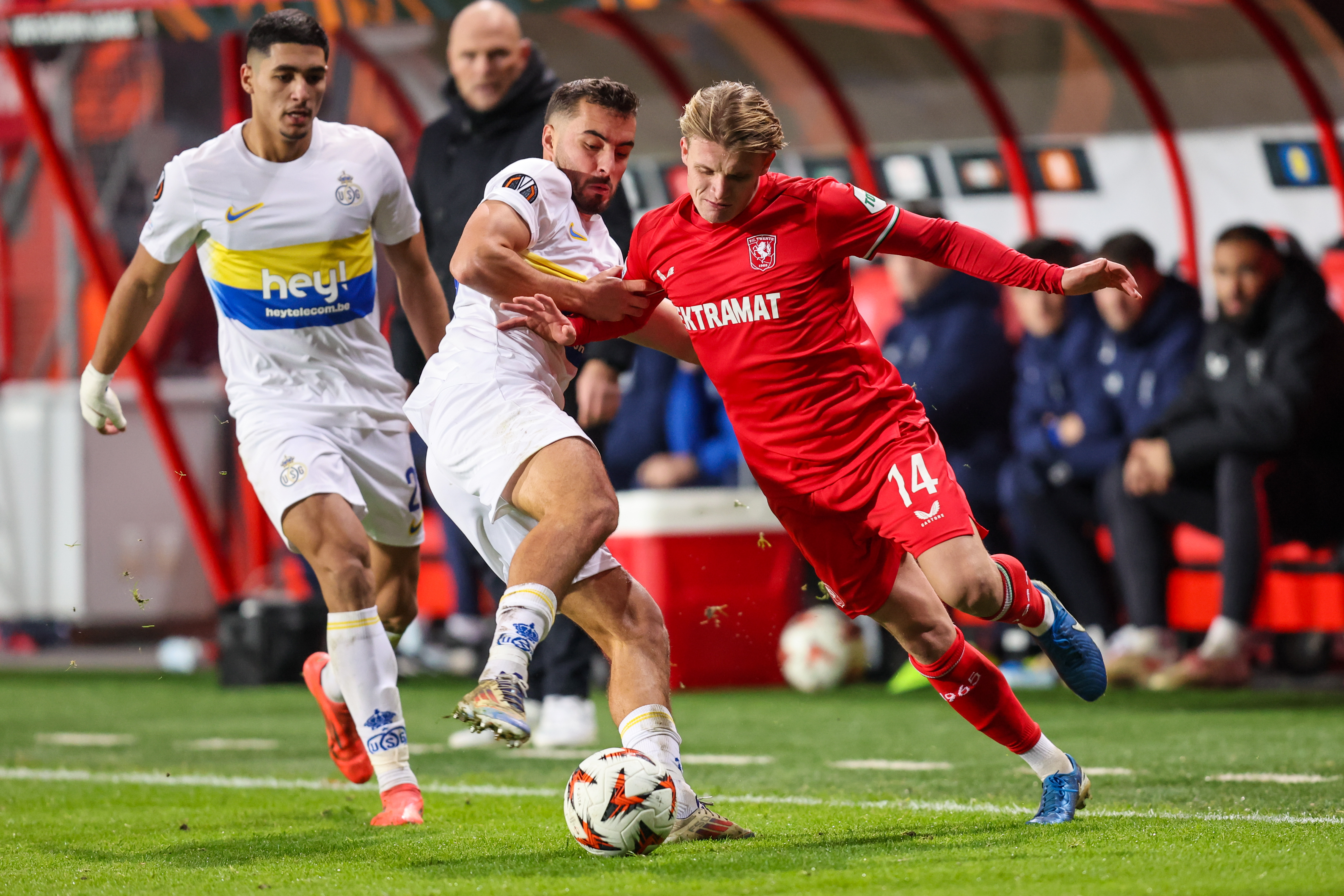 72428346 FC Twente
