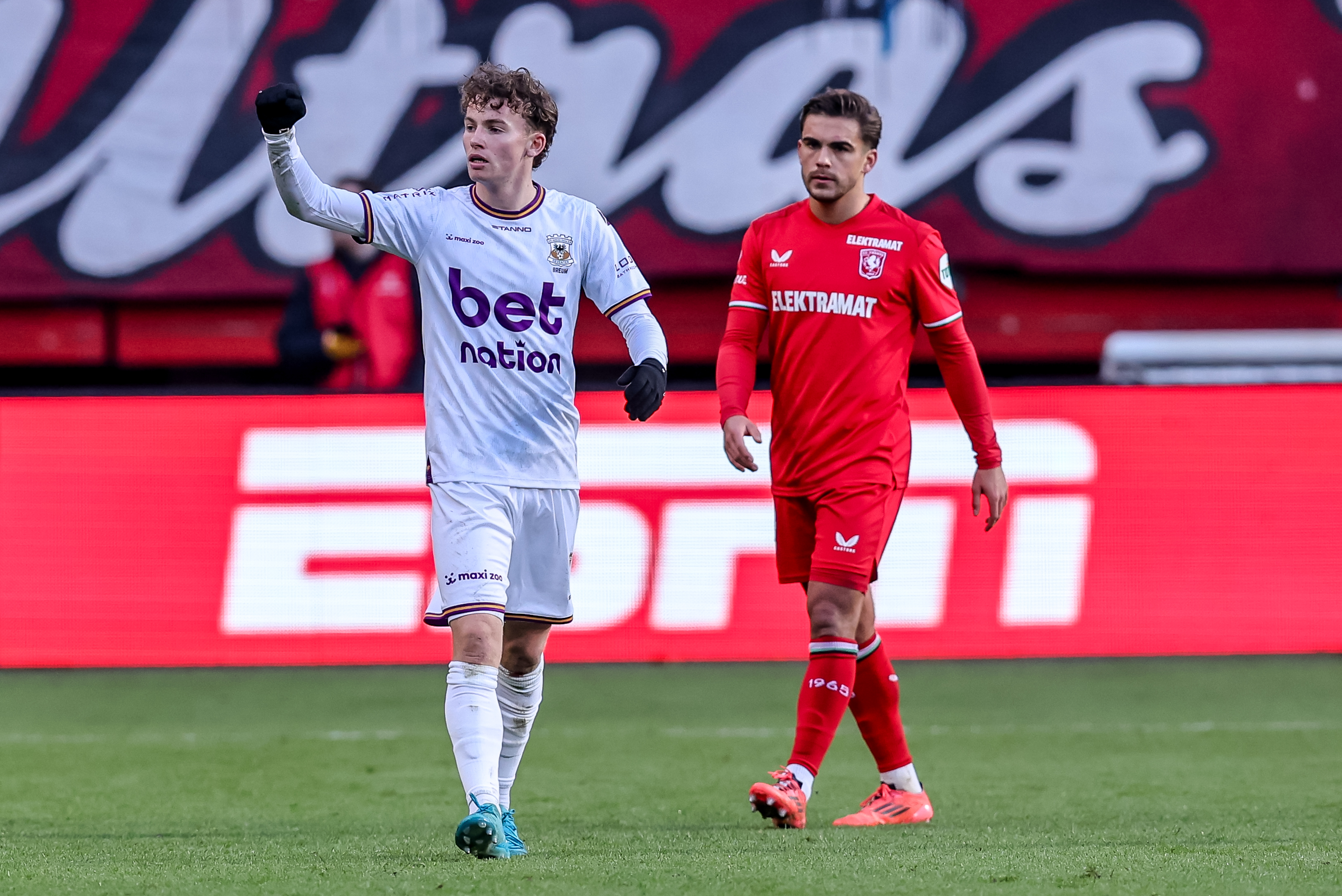 72498069 FC Twente