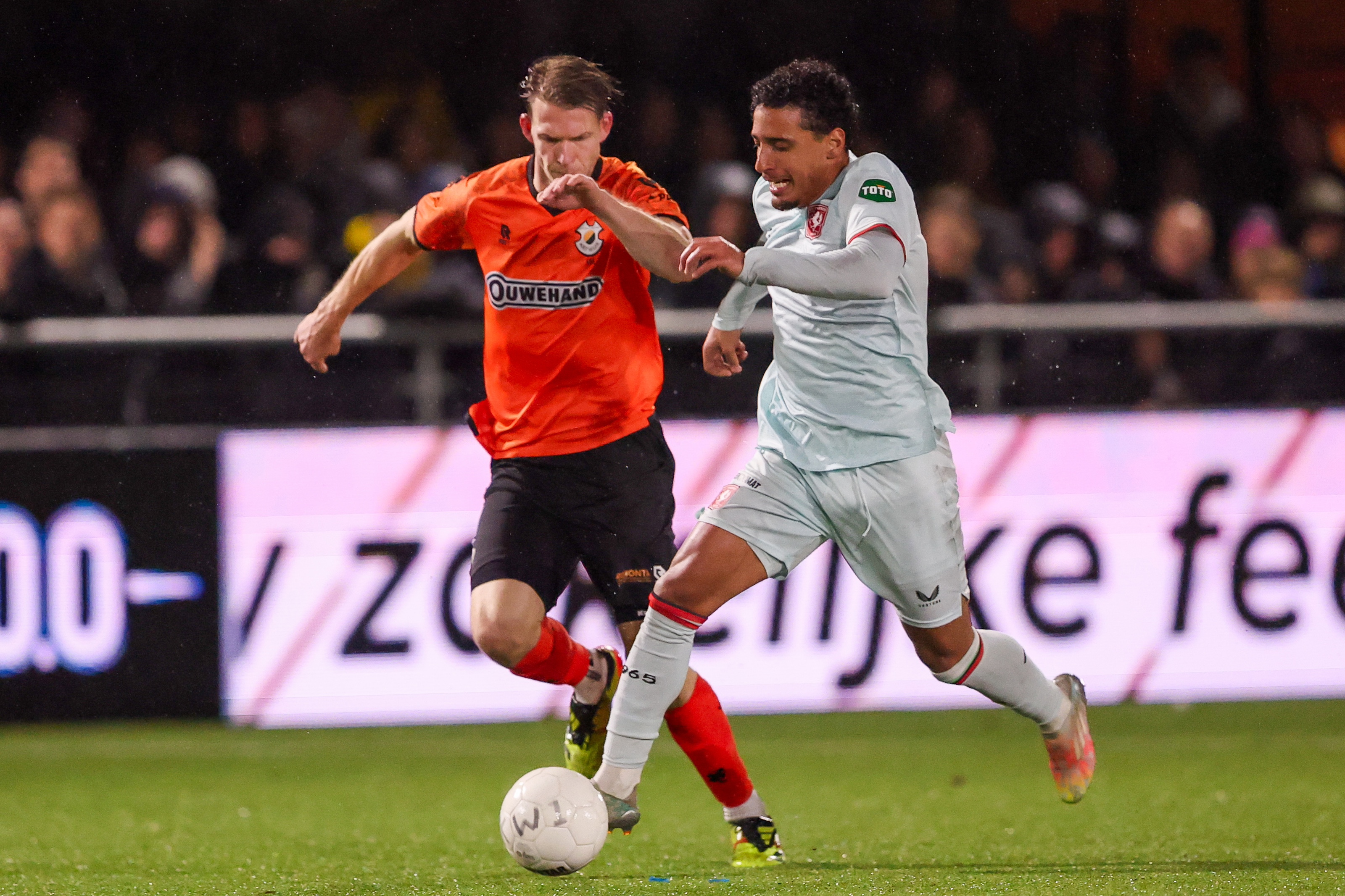 72954642 FC Twente