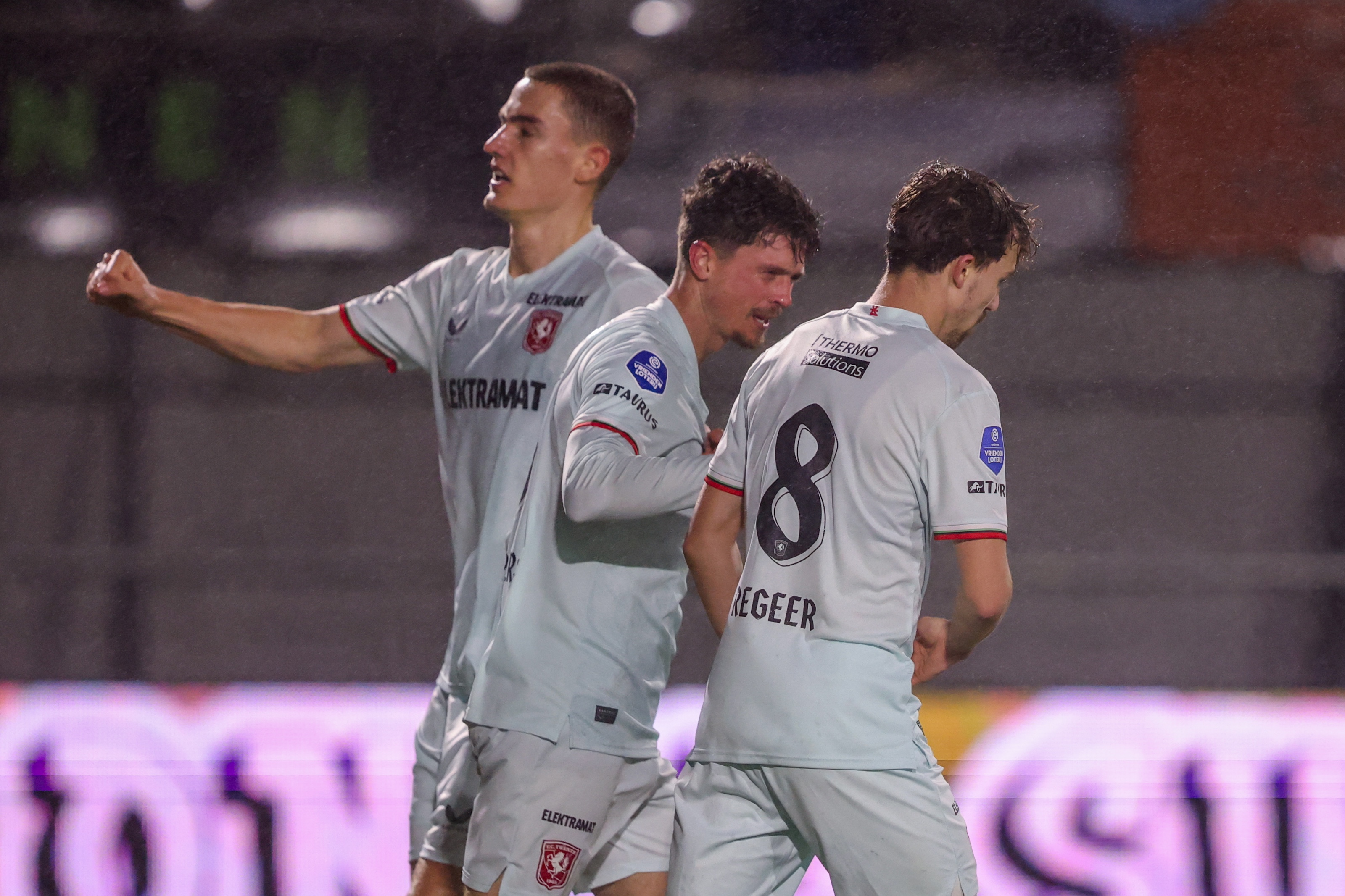 72954663 FC Twente
