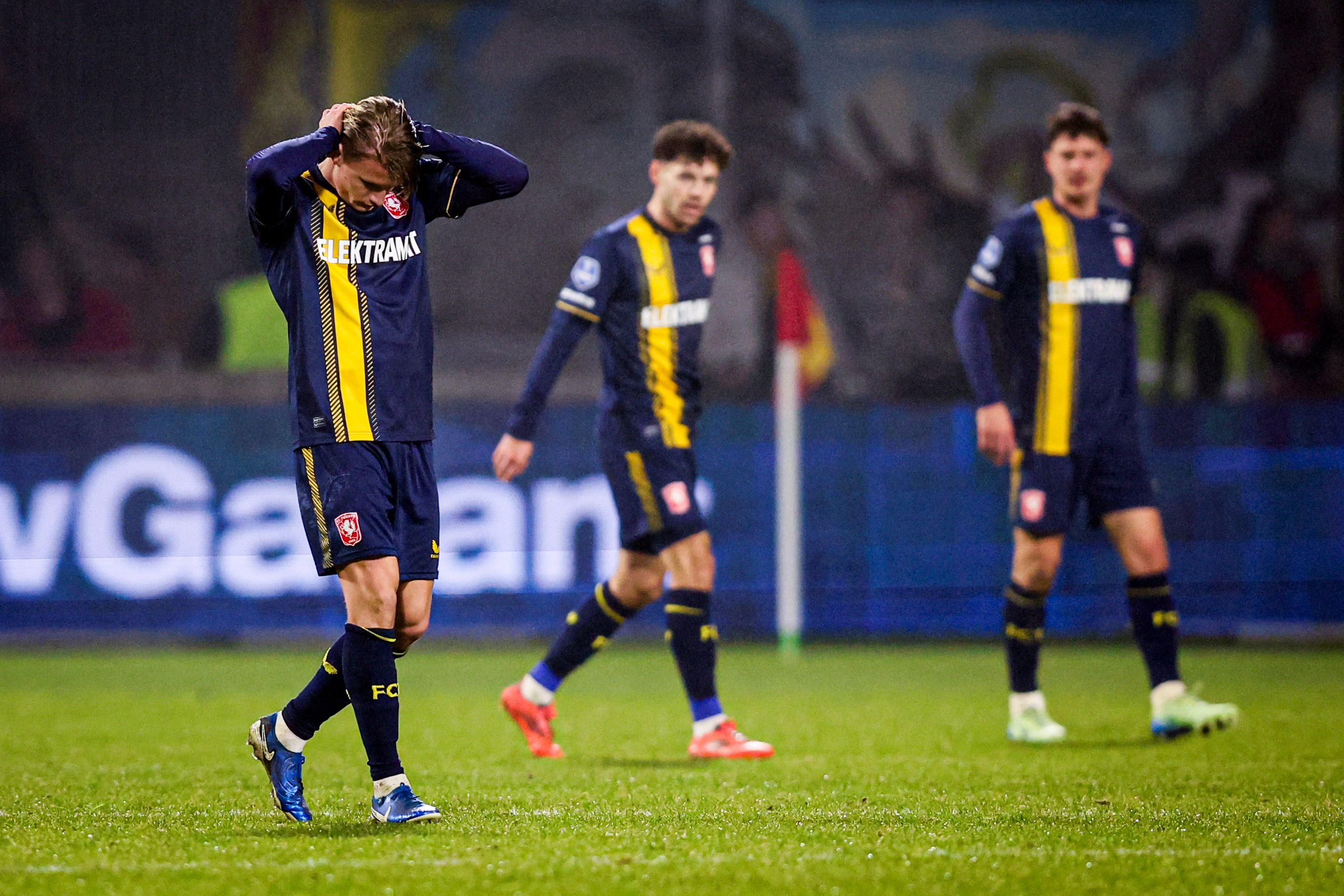 73420597 FC Twente