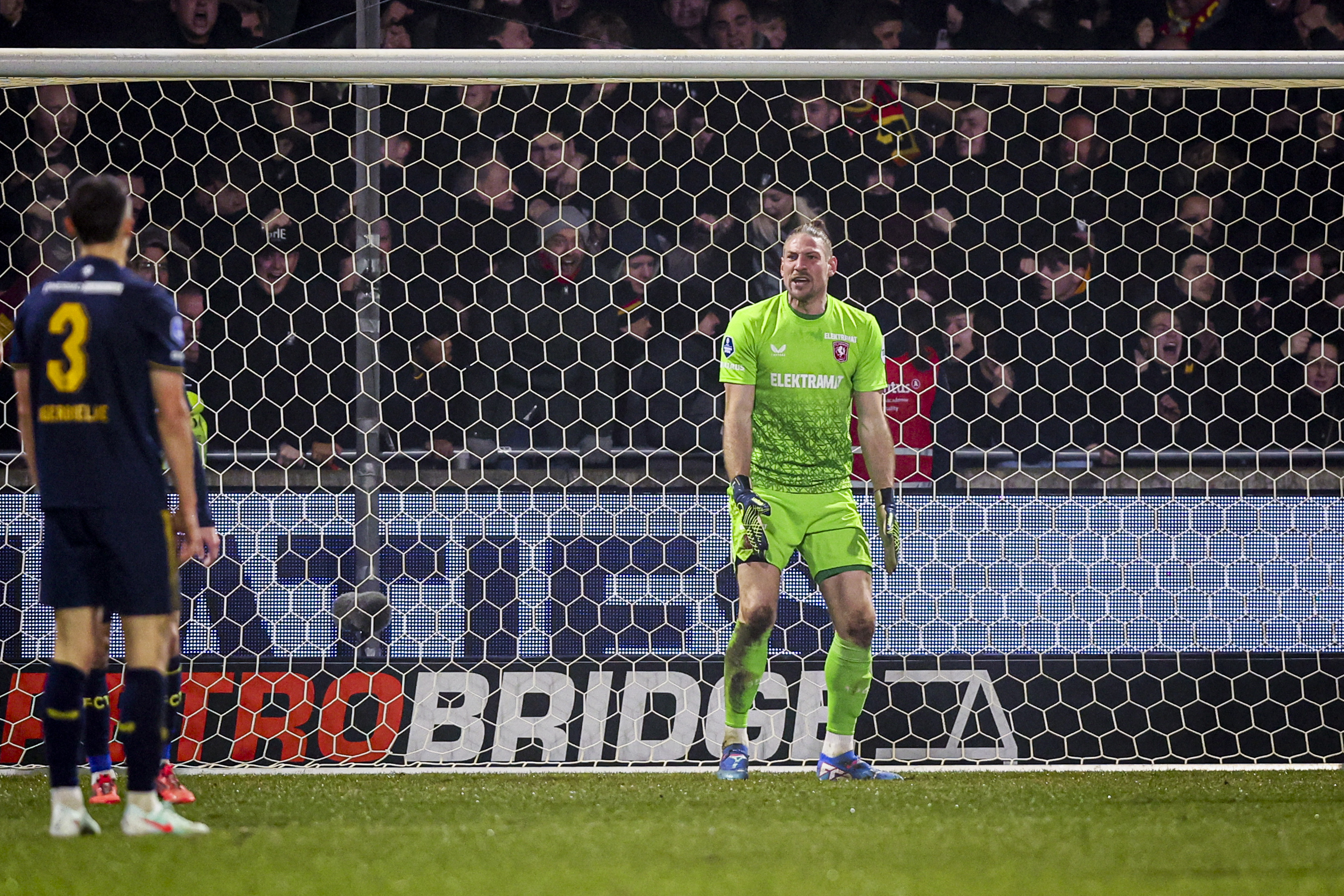 73420821 FC Twente