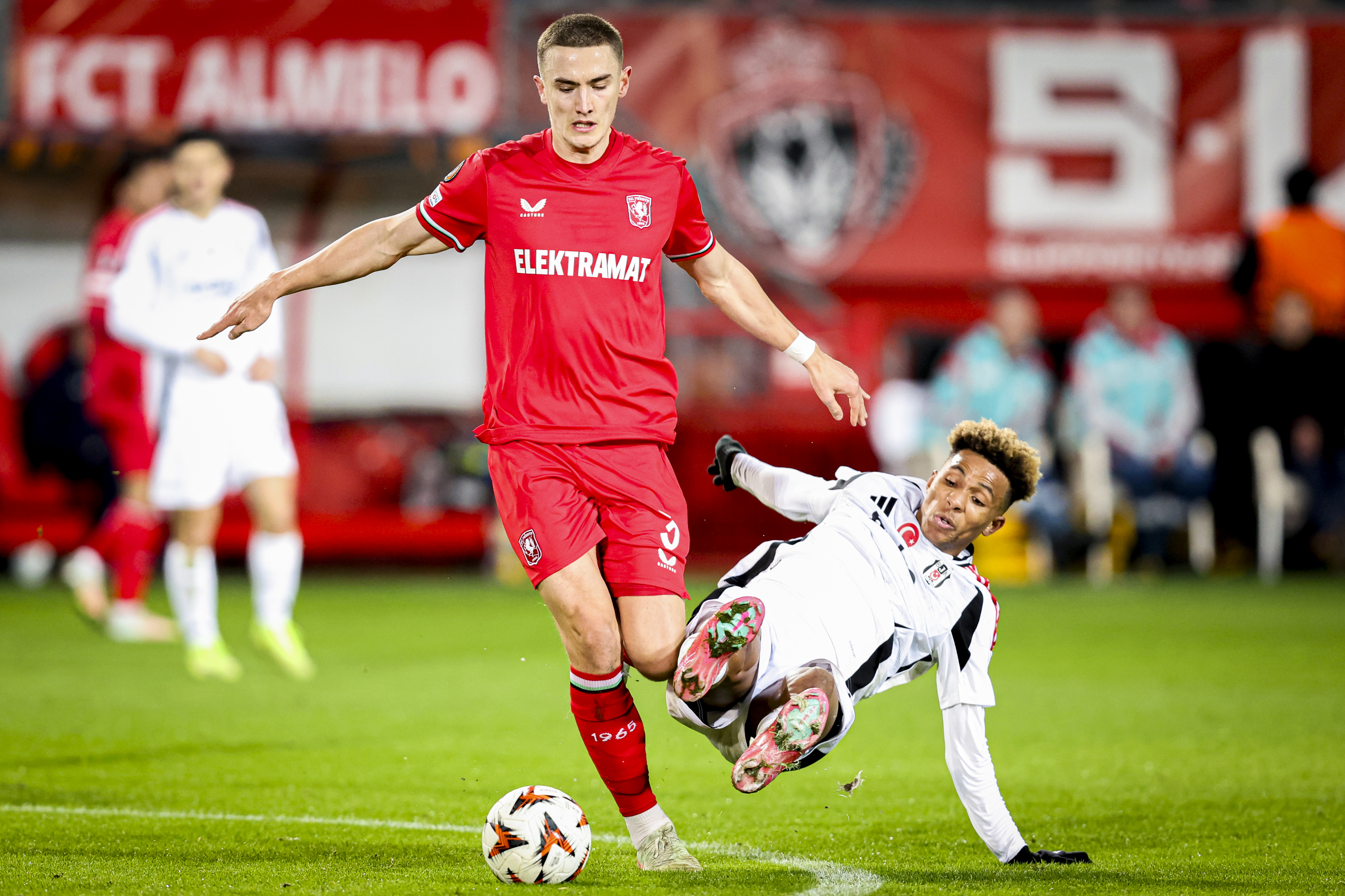 73858379 FC Twente