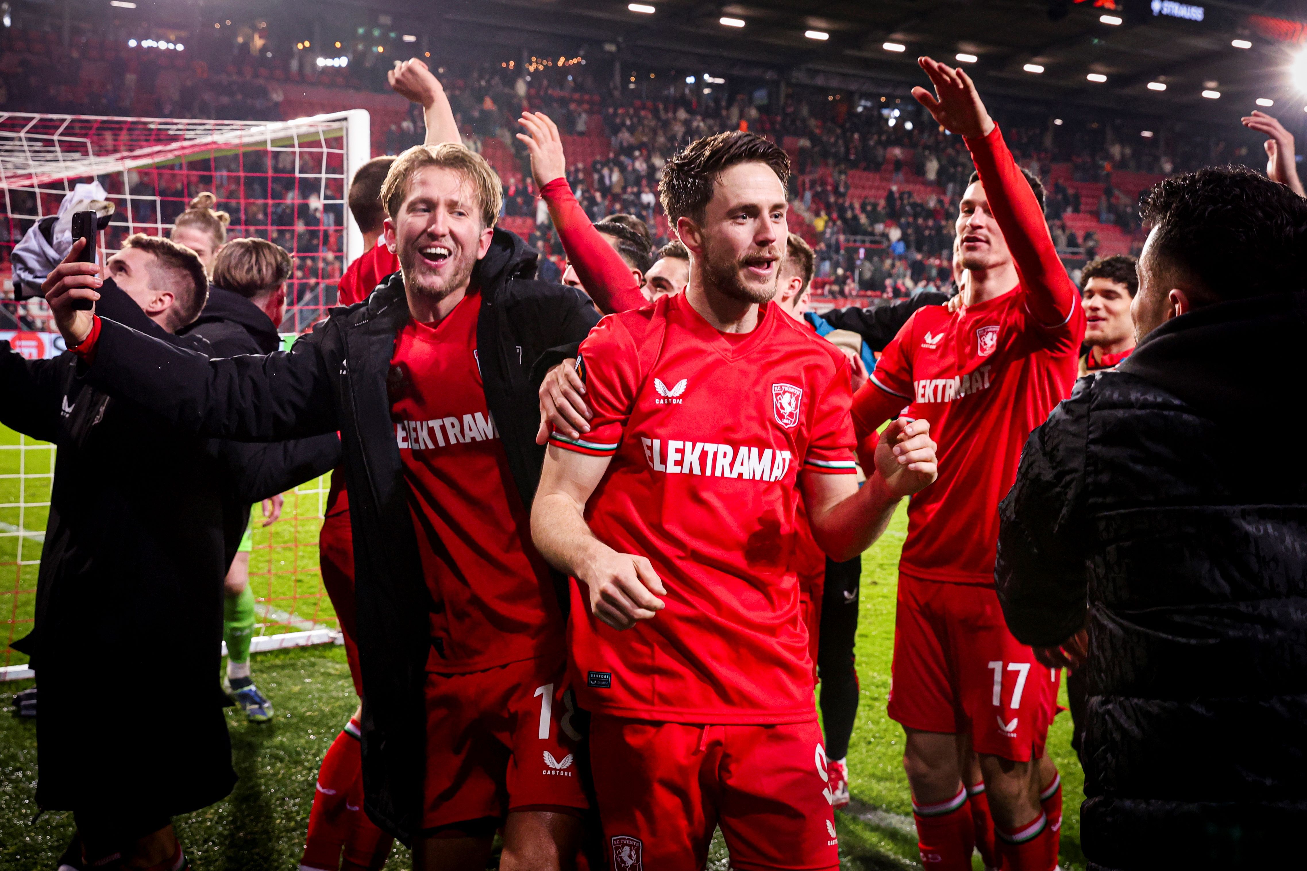 73863071 FC Twente v2