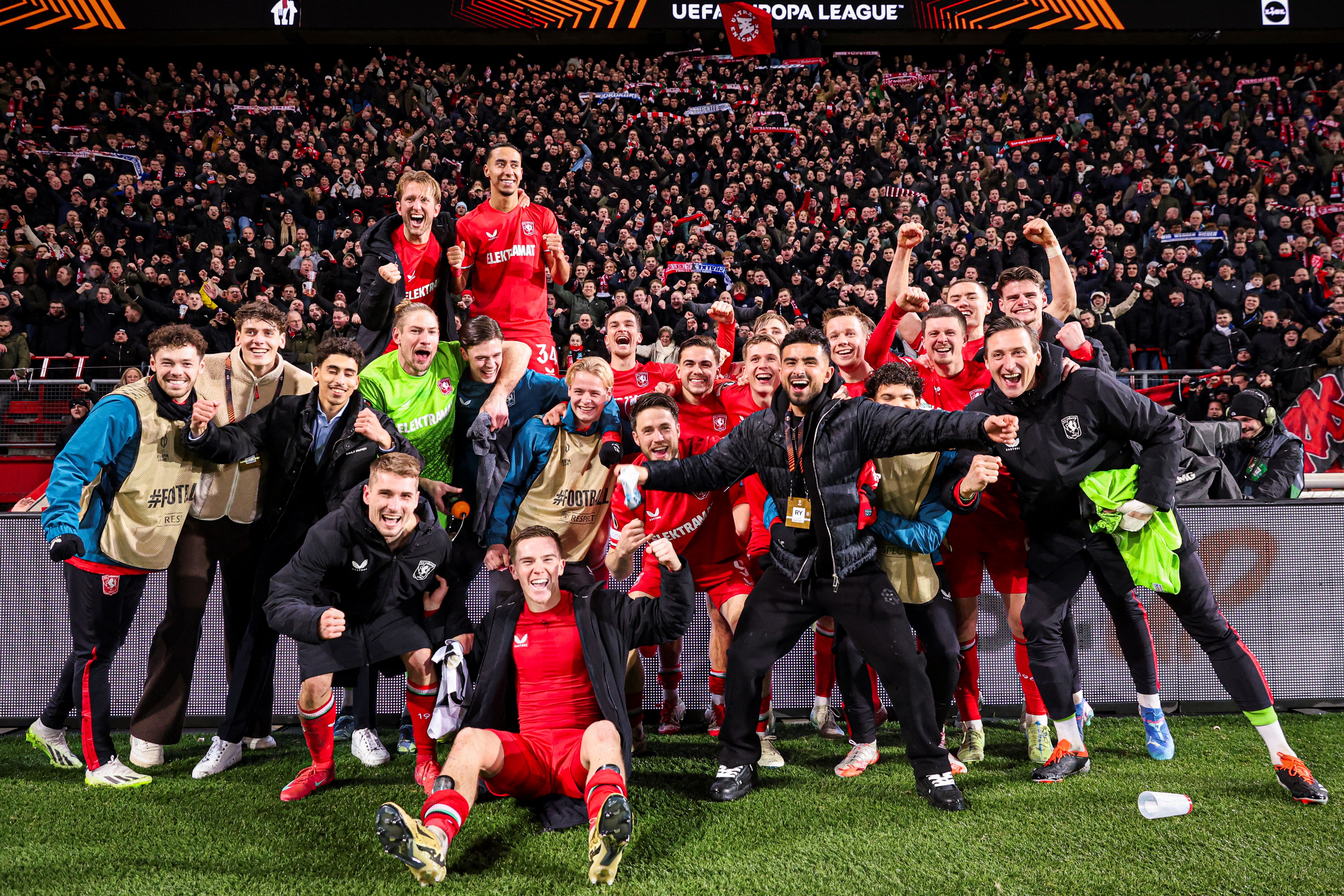 73863079 FC Twente v2