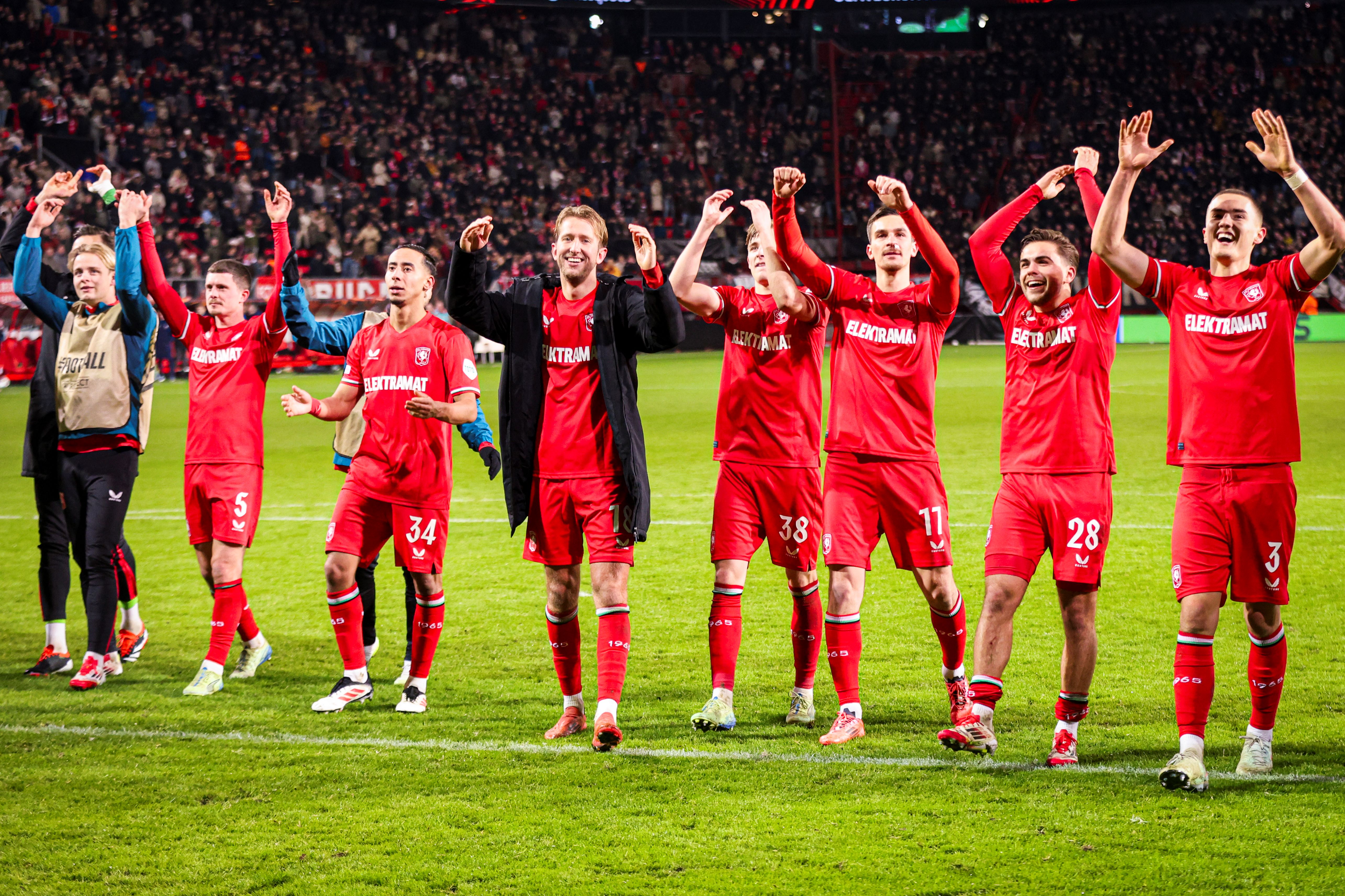 73863300 FC Twente v2