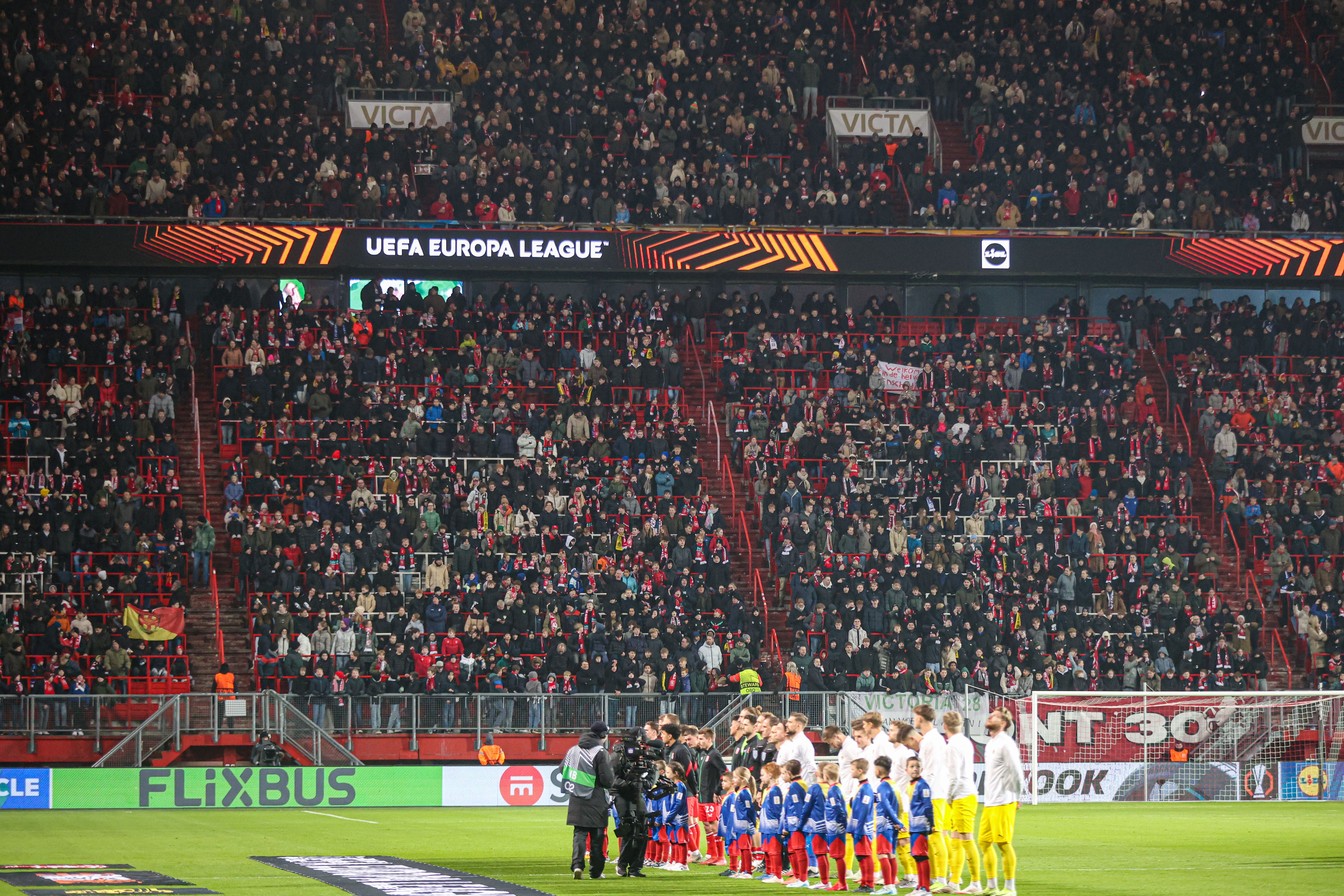 74289417 FC Twente