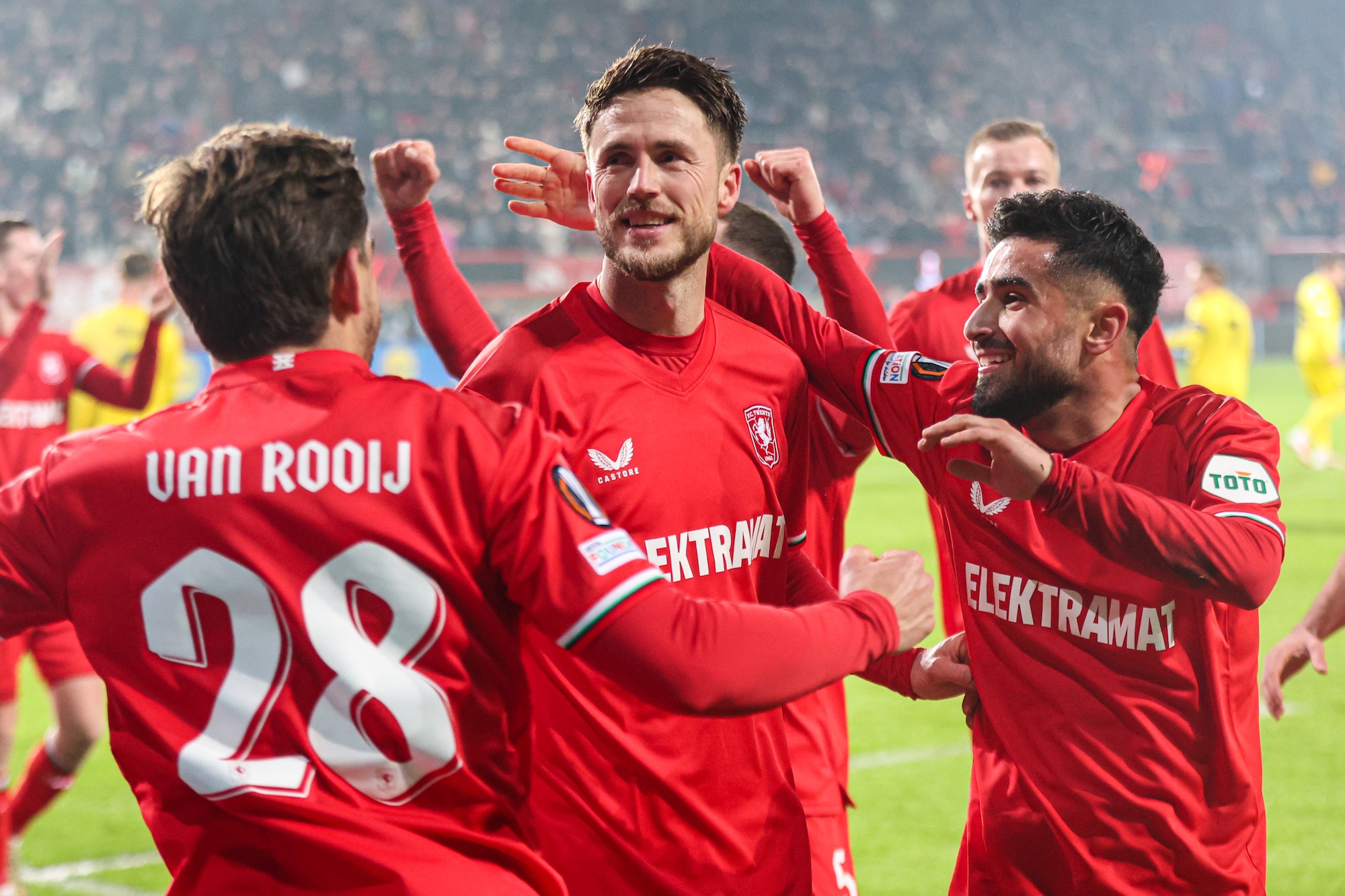742918112 FC Twente