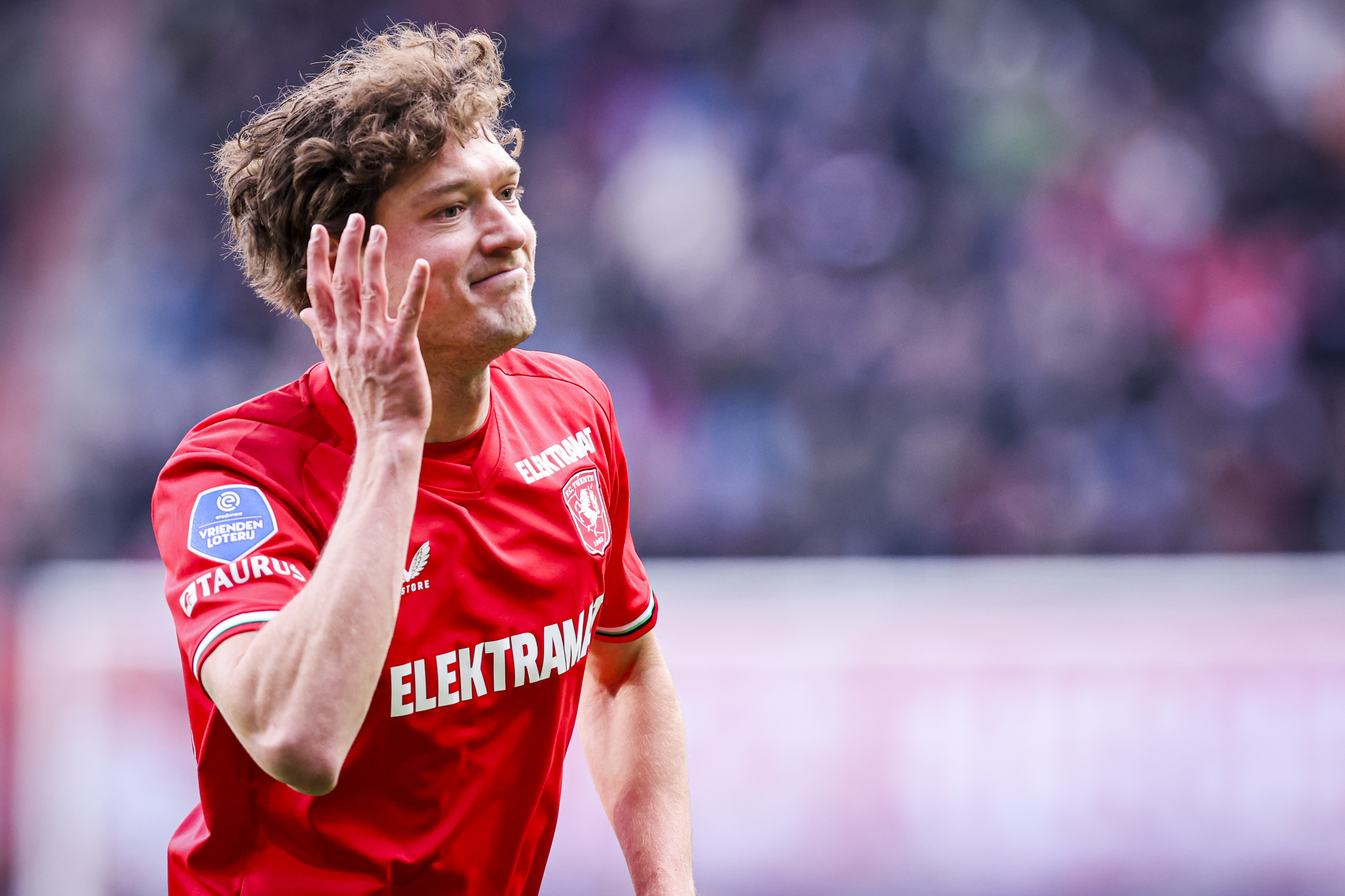 74383250 FC Twente