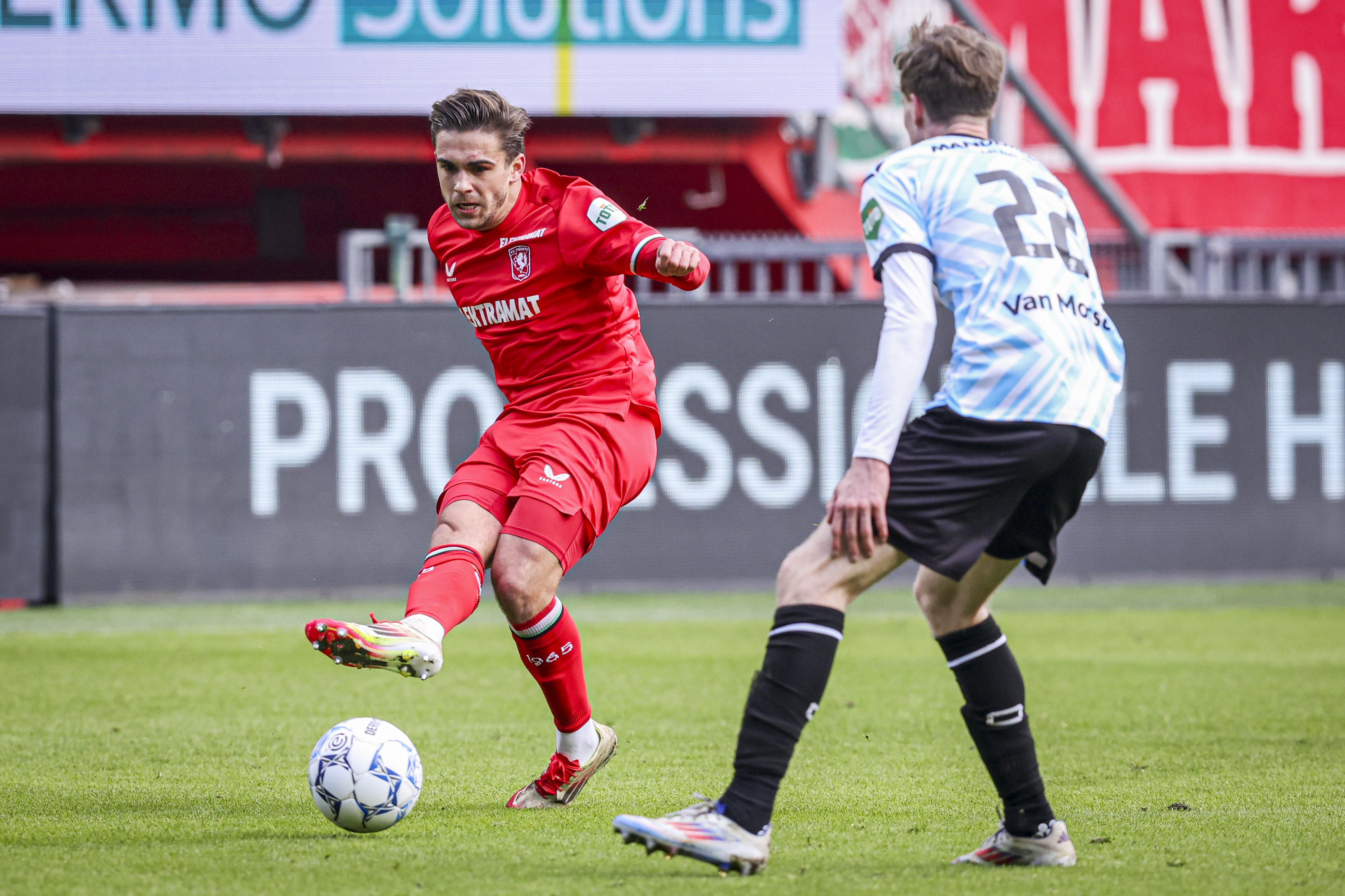 74383349 FC Twente