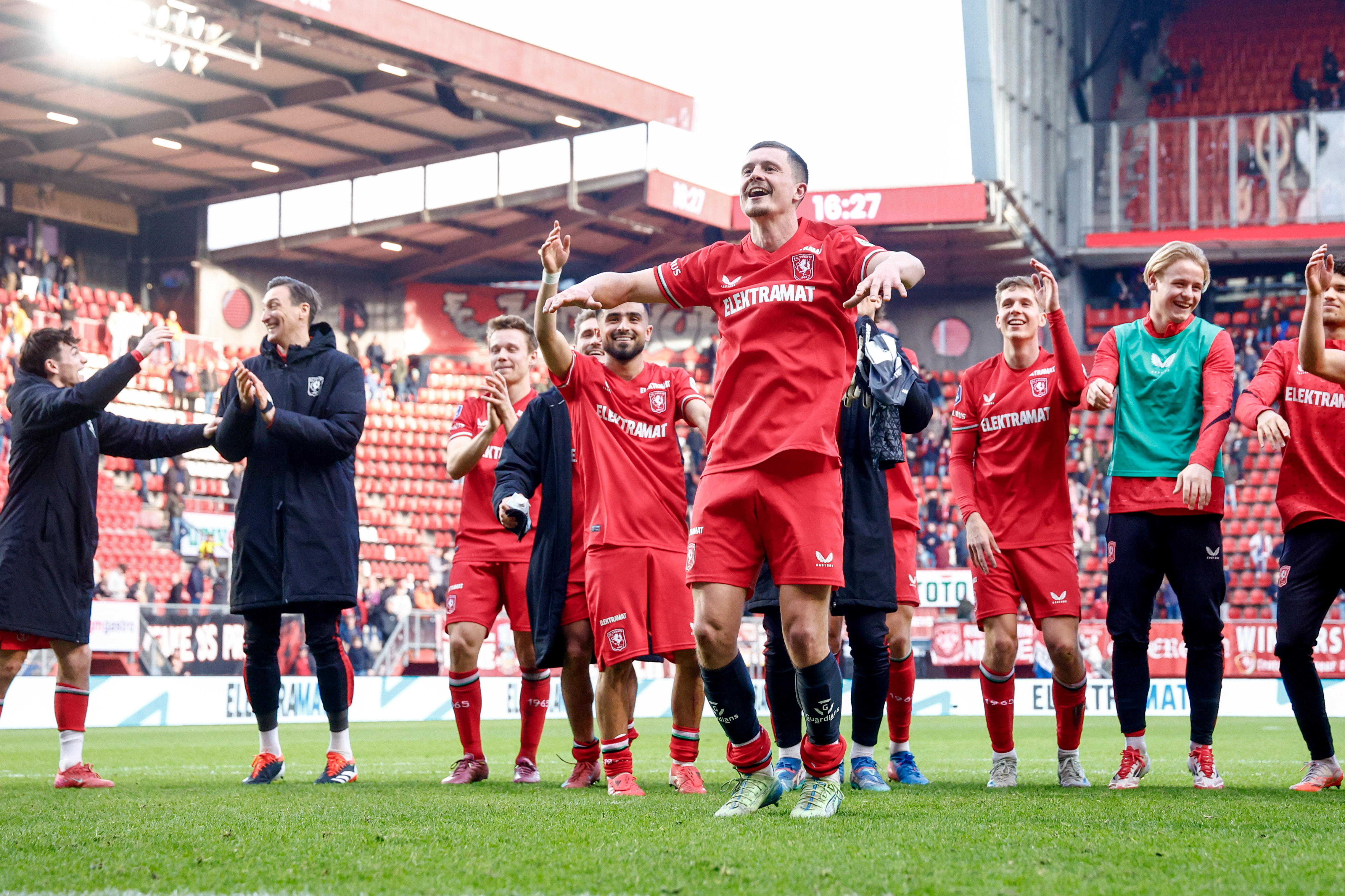 74602255 FC Twente